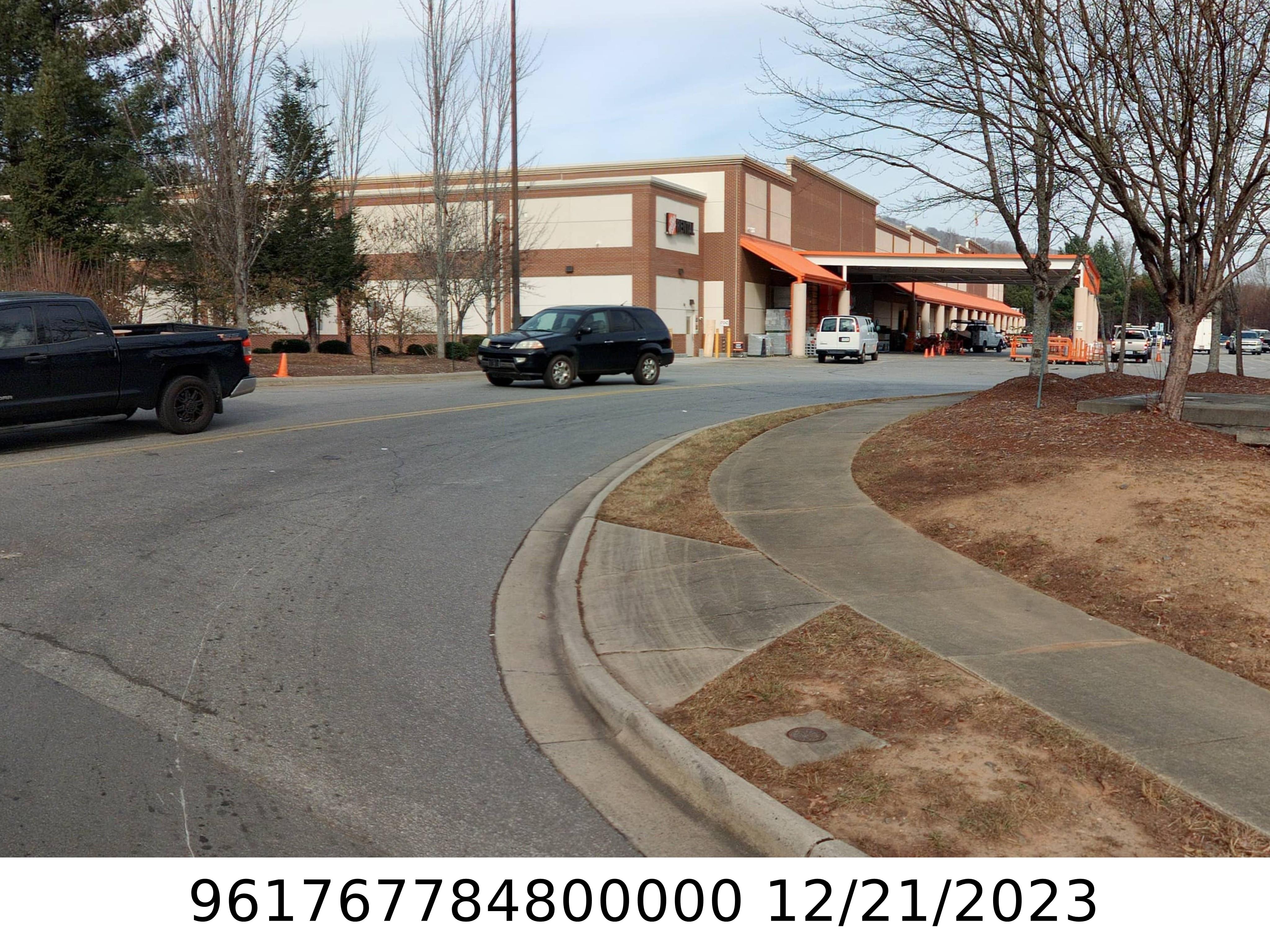 A picture of the property located at 127 ACTON CIR, ASHEVILLE NC 28806.