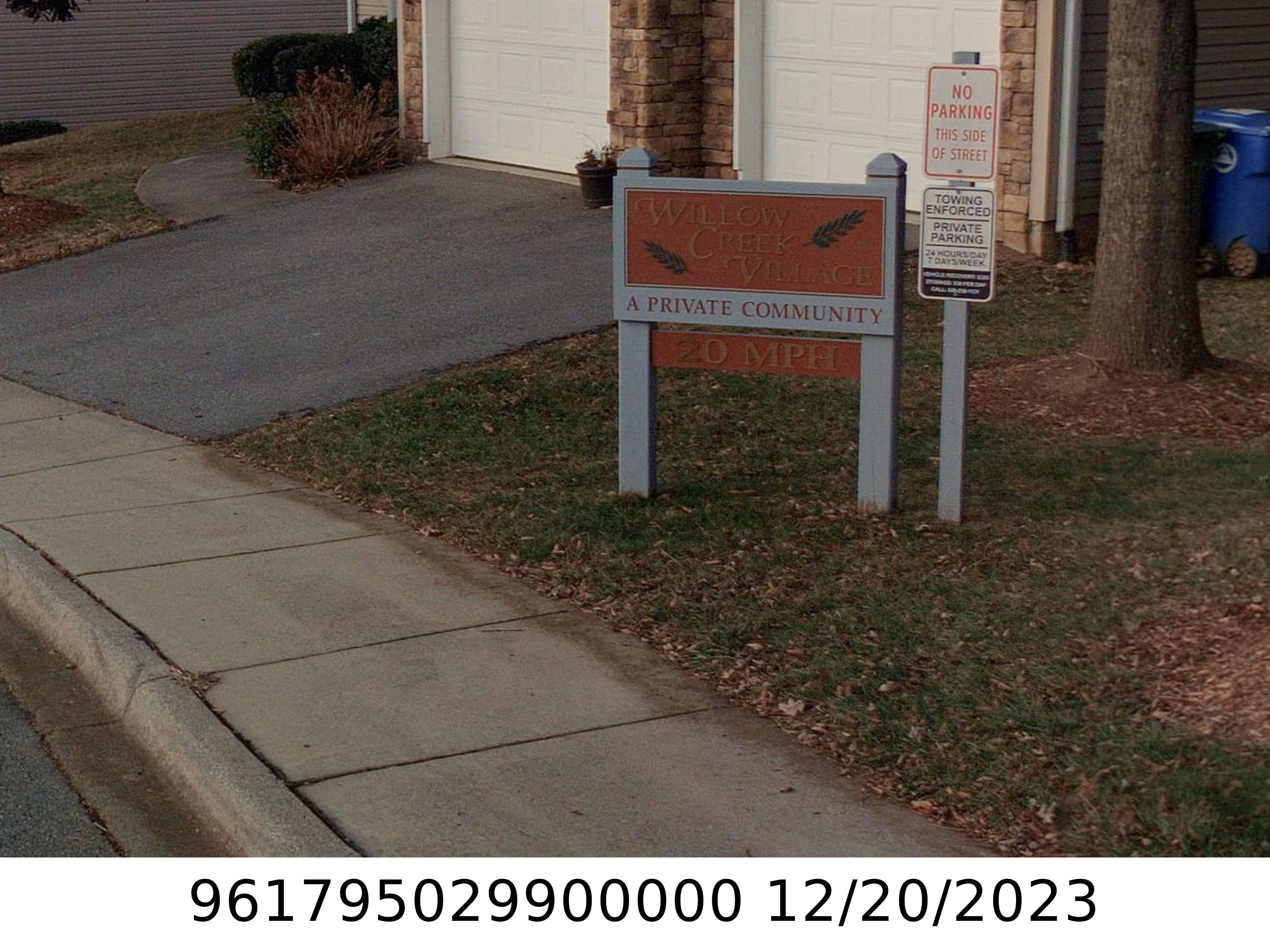 A picture of the property located at 79 KIRBY RD, ASHEVILLE NC 28806.