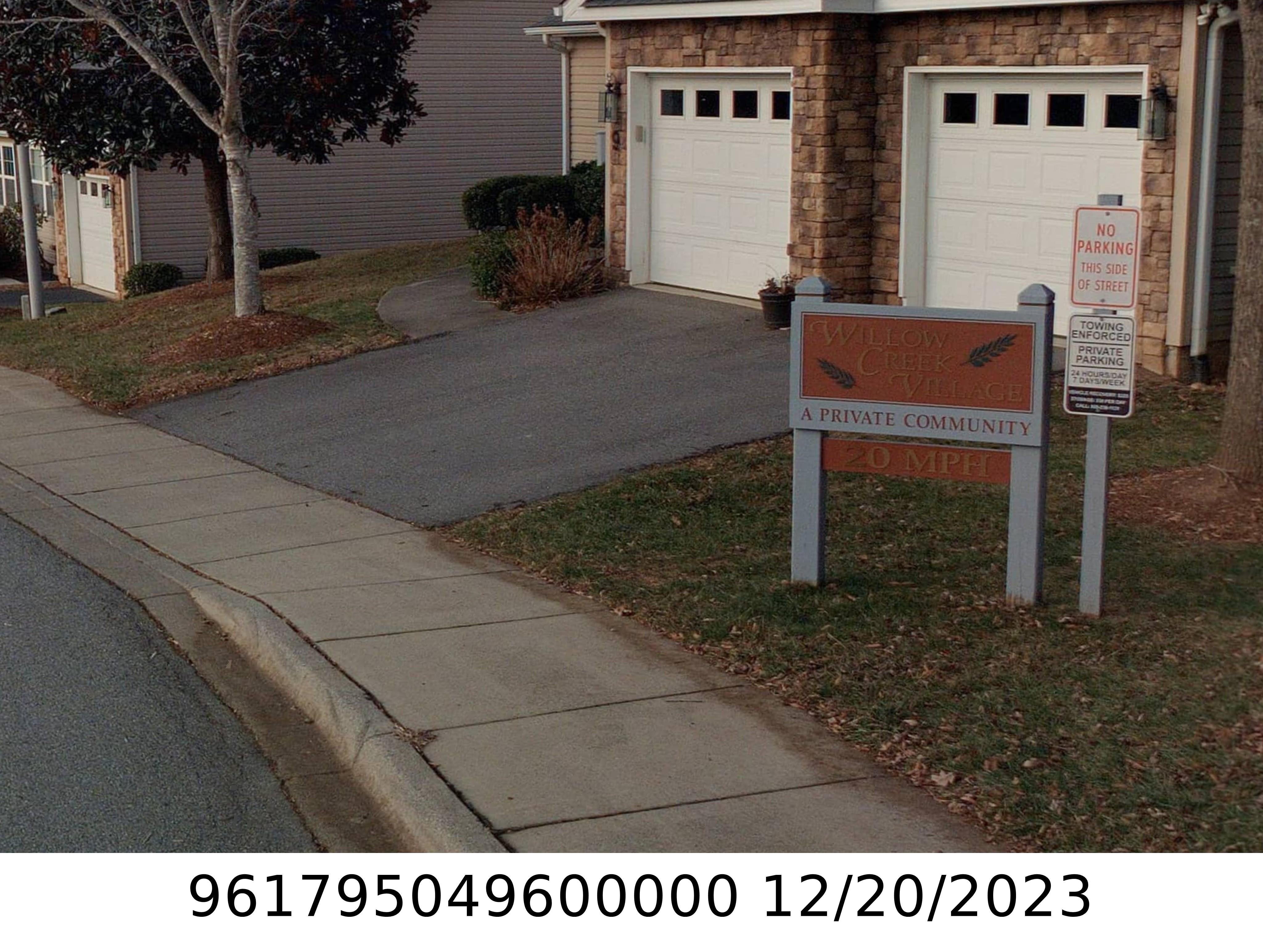 A picture of the property located at 8 WILLOW SHADE DR, ASHEVILLE NC 28806.