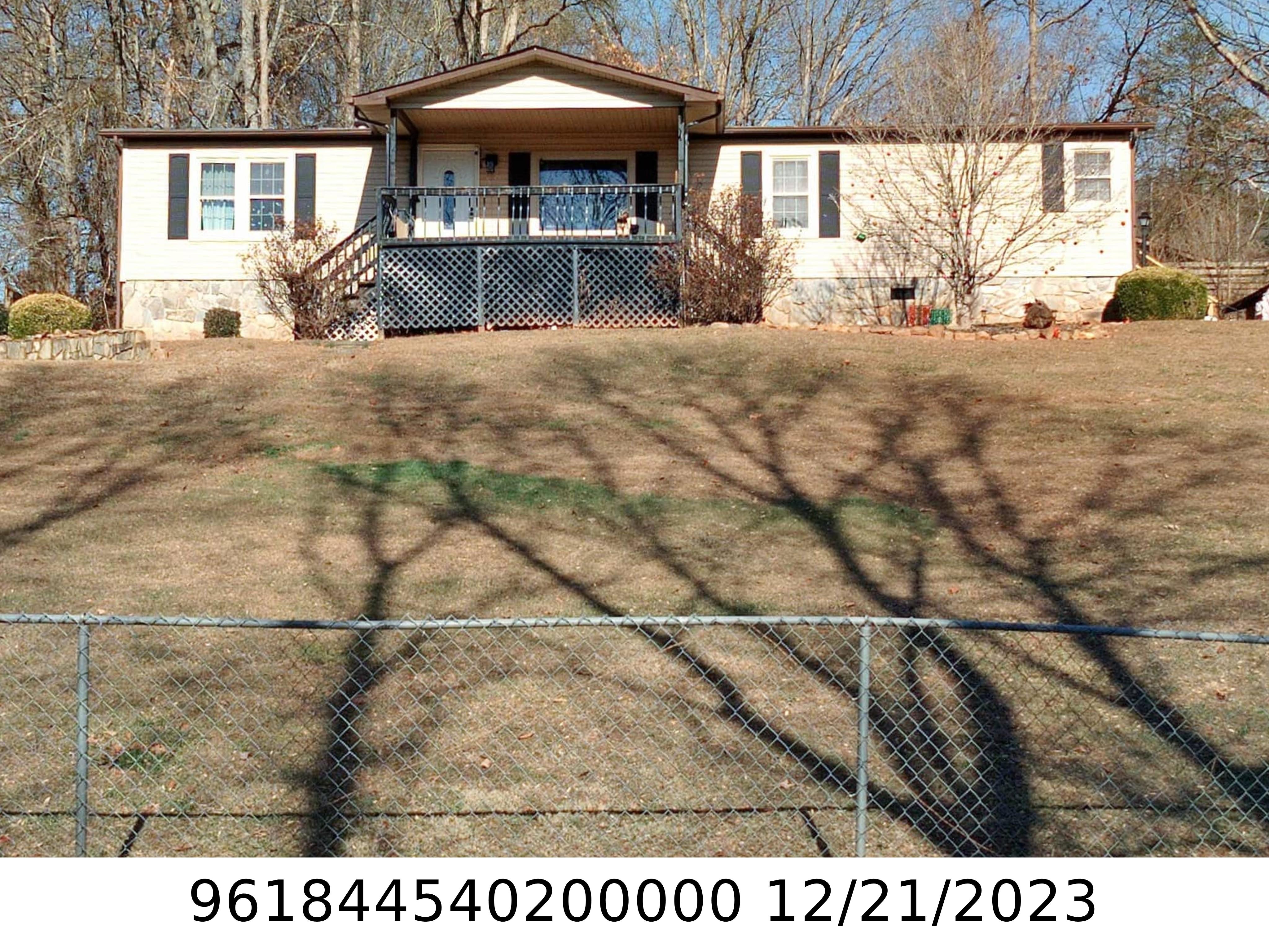 A picture of the property located at 11 BLACKBERRY LN, CANDLER NC 28715.