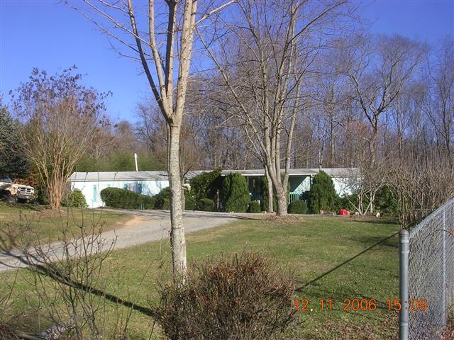 A picture of the property located at 17 BLACKBERRY LN, CANDLER NC 28715.