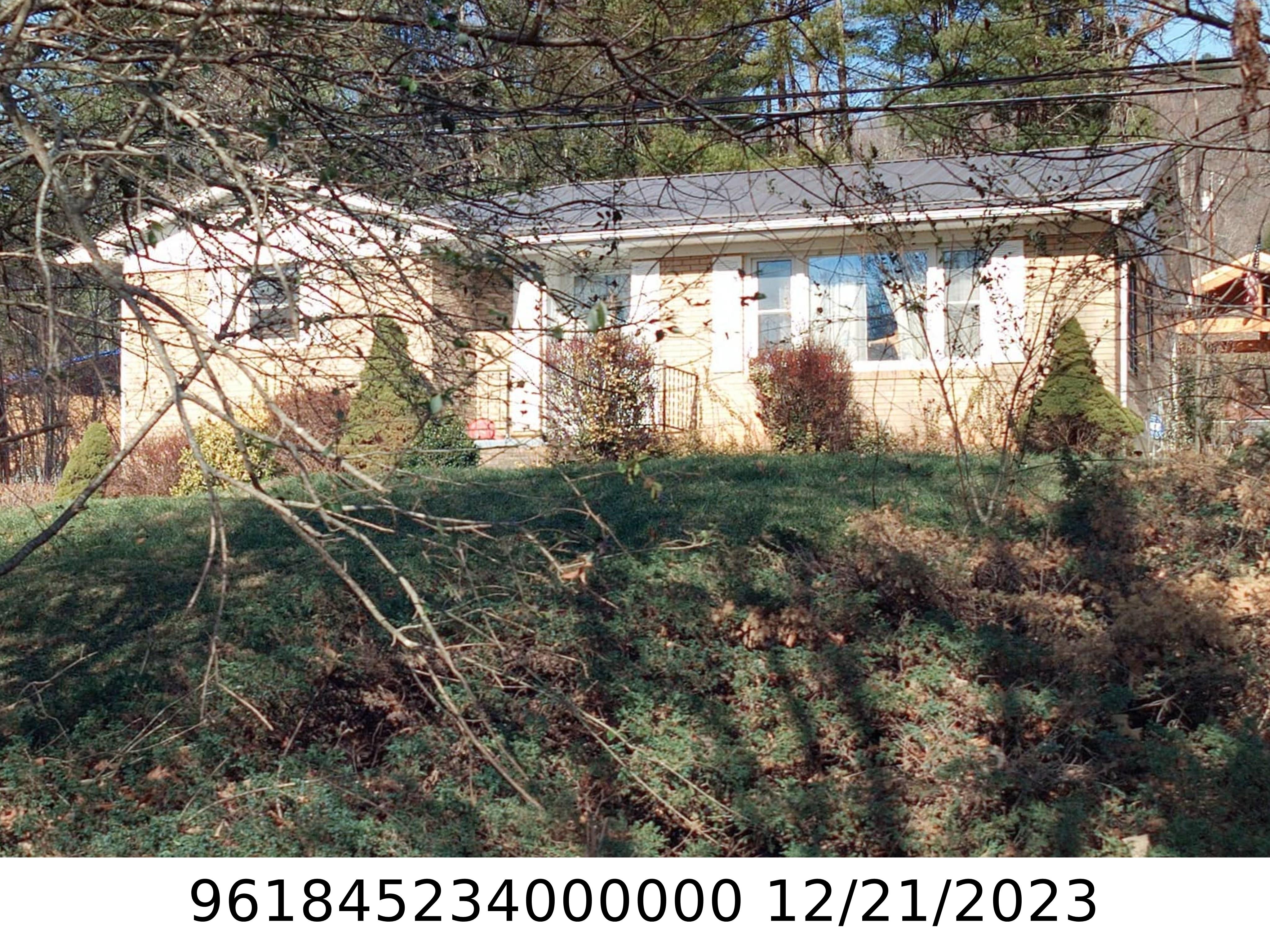 A picture of the property located at 151 MCKINNEY RD, ASHEVILLE NC 28806.