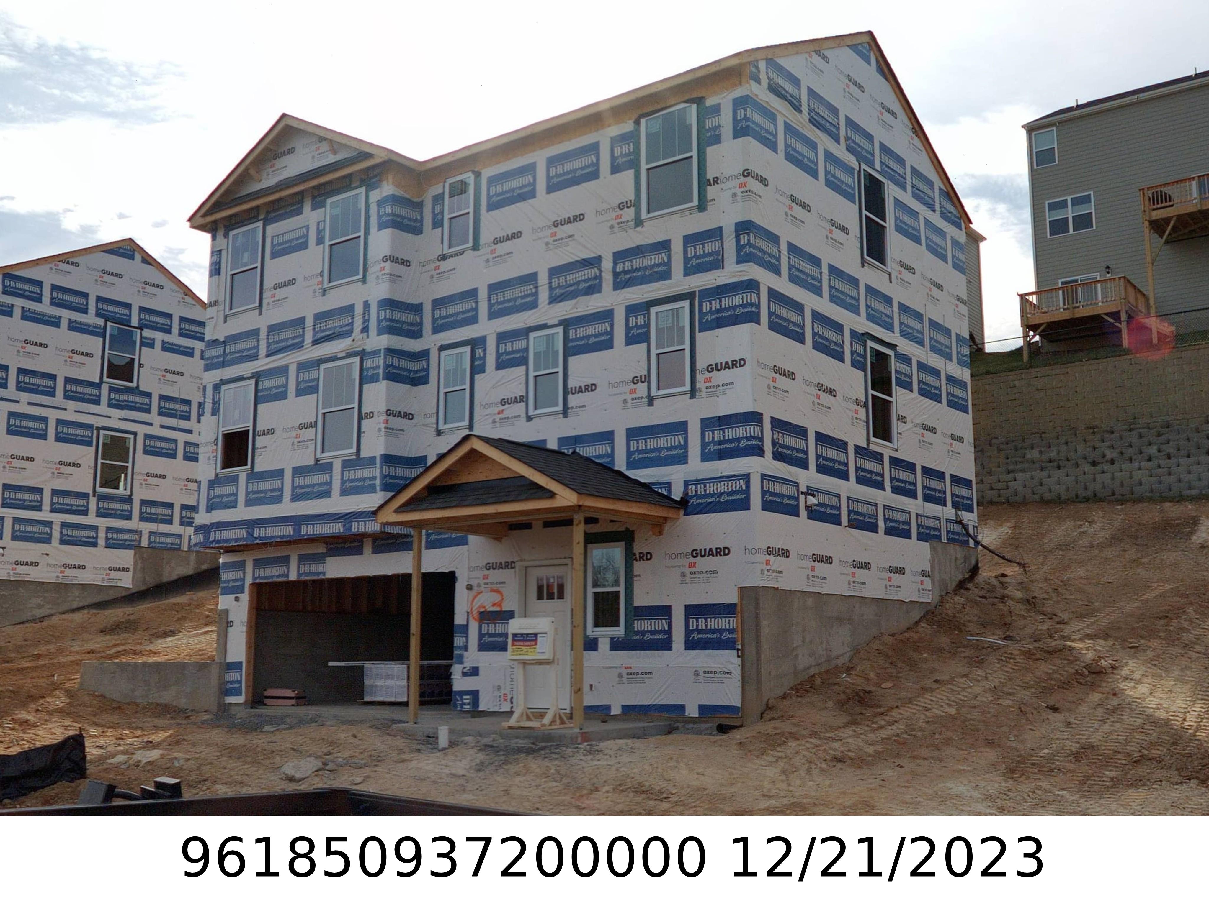 A picture of the property located at 169 MARATHON LN, CANDLER NC 28715.