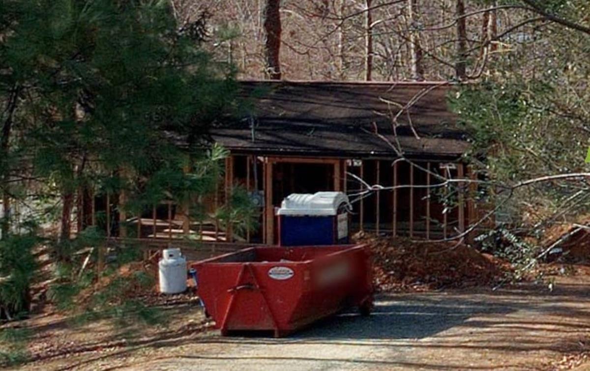 A picture of the property located at 22 DEAVERMONT CIR, ASHEVILLE NC 28806.