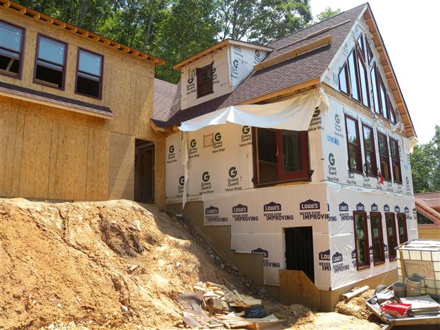 A picture of the property located at 70 EVELYN ACRES, ASHEVILLE NC 28806.
