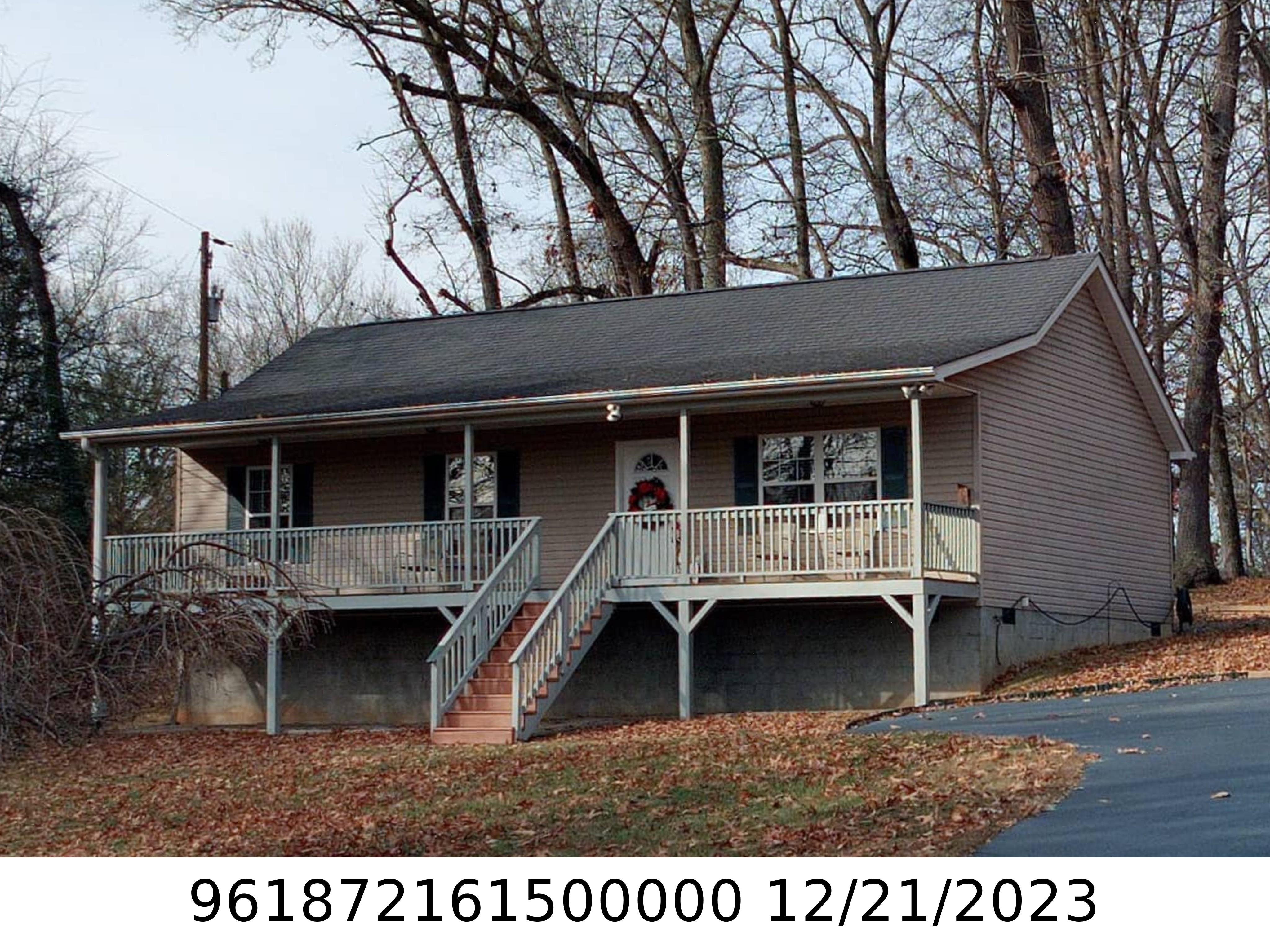 A picture of the property located at 303 PISGAH VIEW RD, ASHEVILLE NC 28806.
