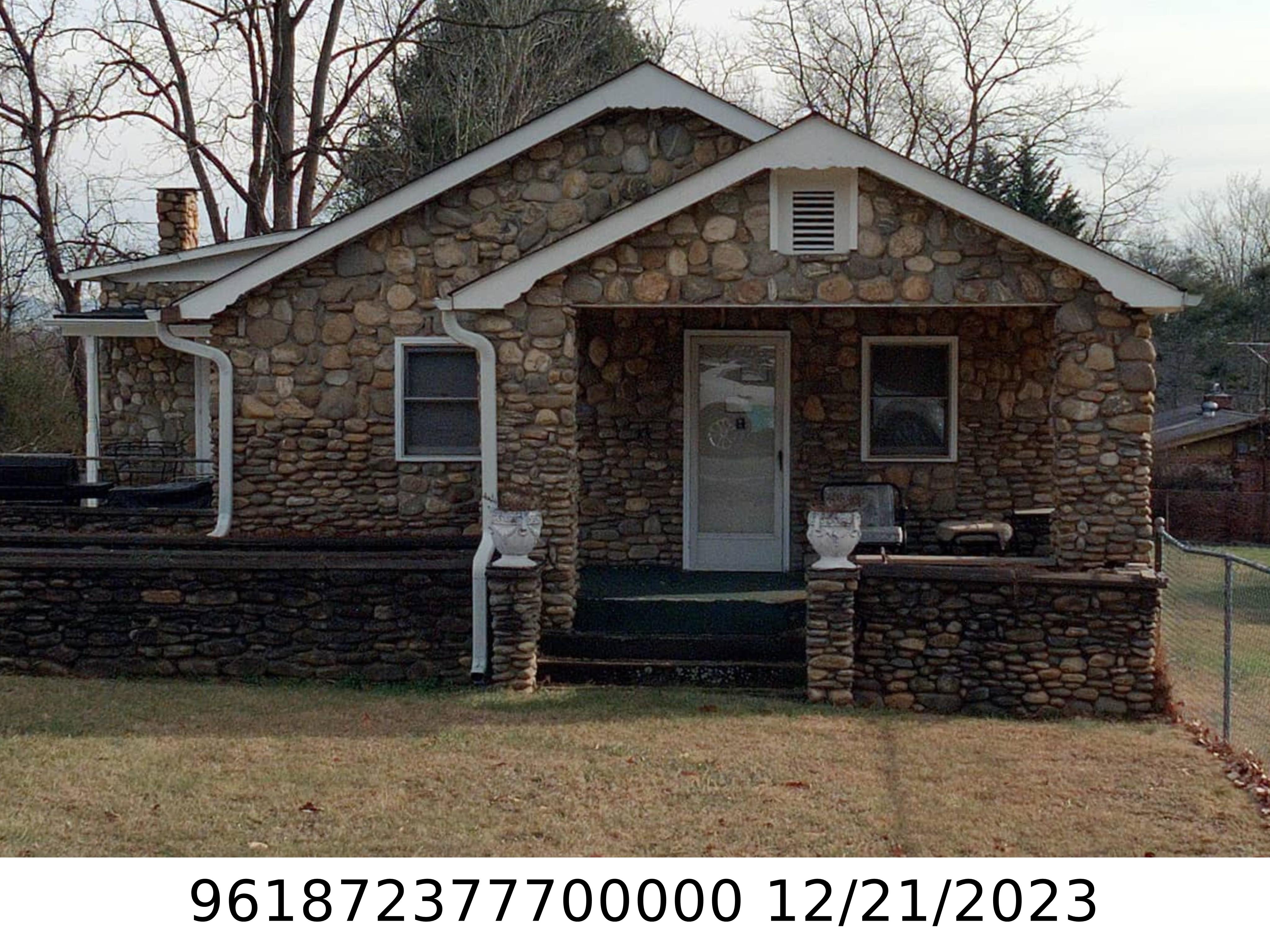 A picture of the property located at 292 PISGAH VIEW RD, ASHEVILLE NC 28806.