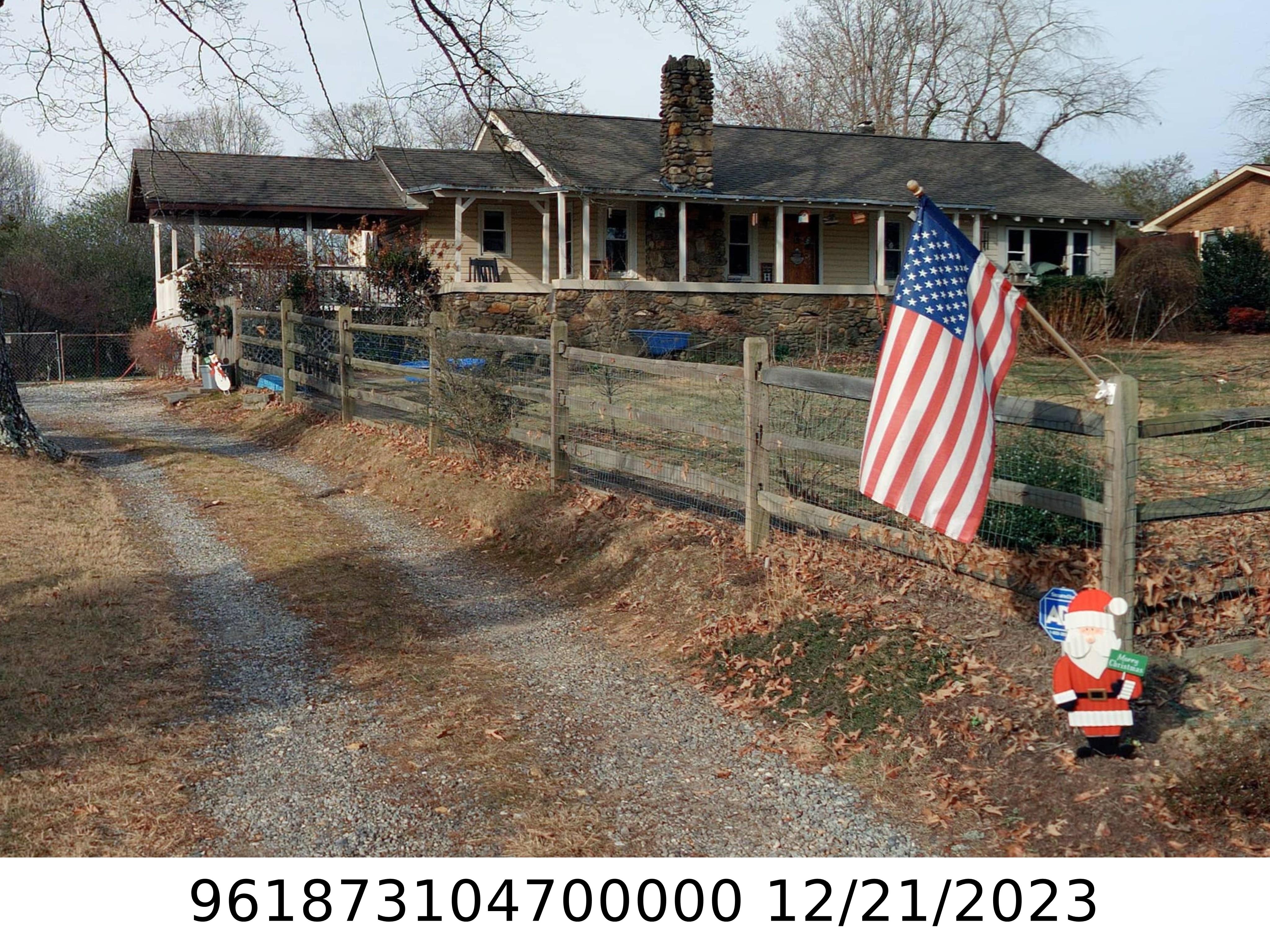 A picture of the property located at 283 PISGAH VIEW RD, ASHEVILLE NC 28806.