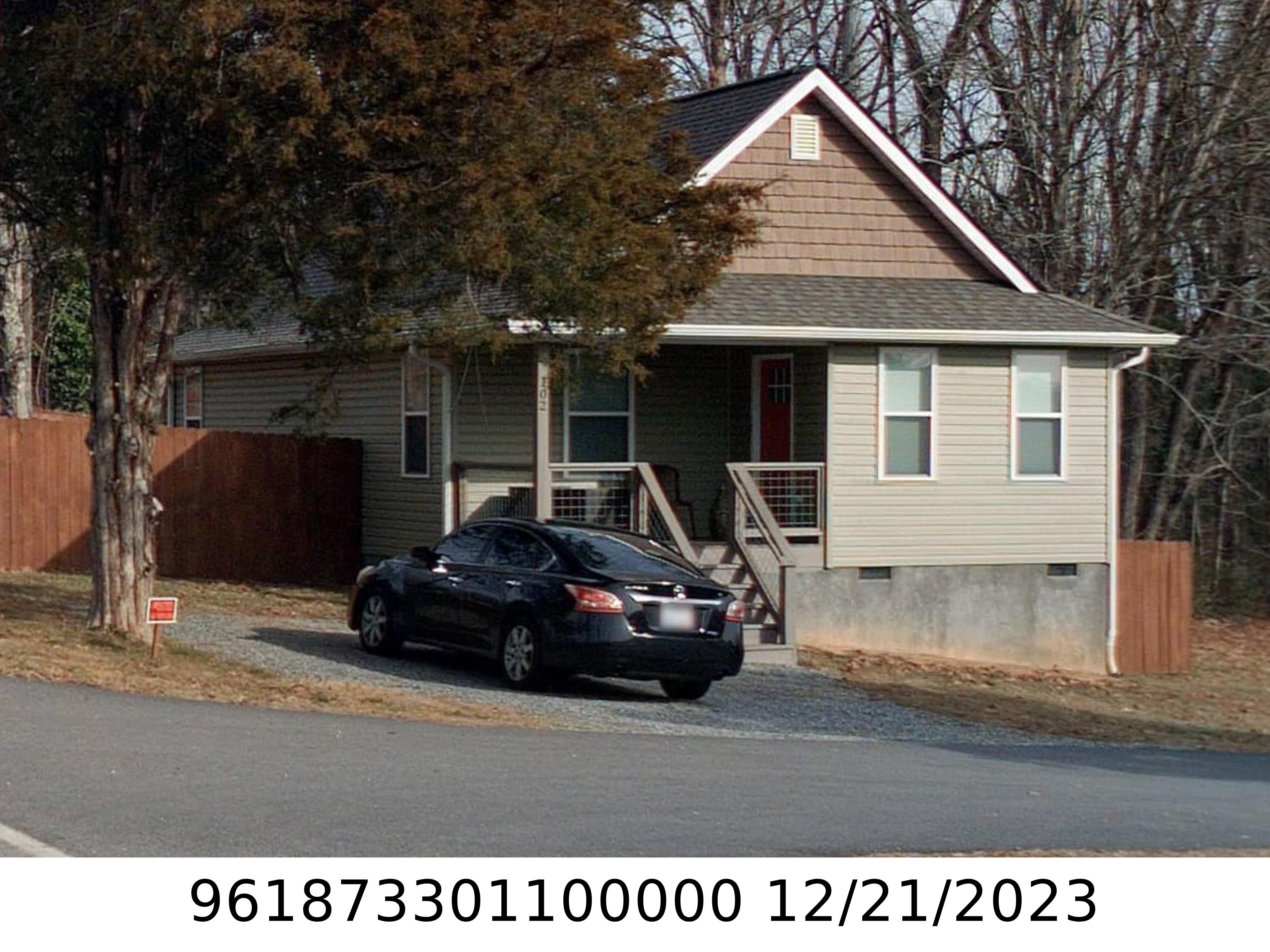 A picture of the property located at 102 SUTTON VIEW PL, ASHEVILLE NC 28806.