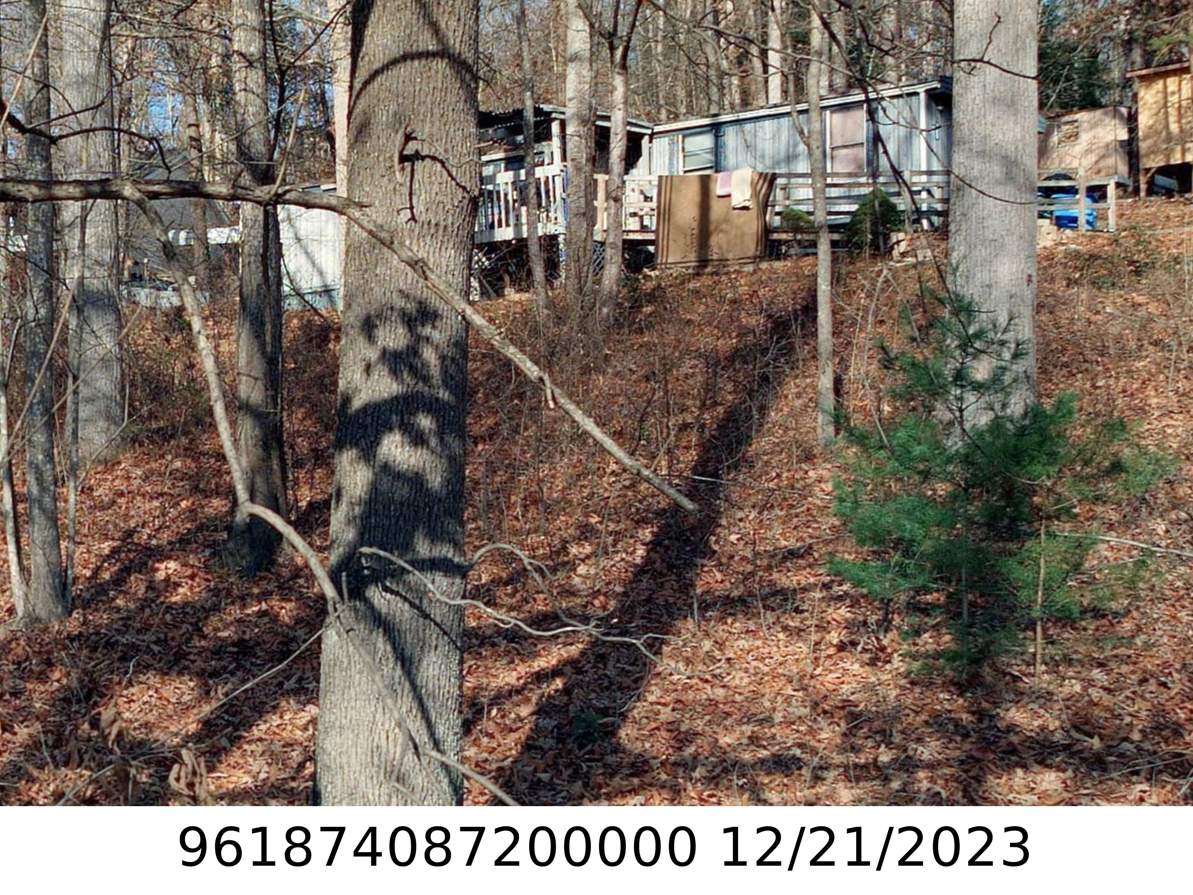 A picture of the property located at 4 UDELL CT, ASHEVILLE NC 28806.