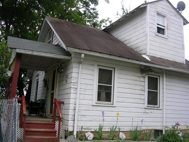 A picture of the property located at 233 PISGAH VIEW RD, ASHEVILLE NC 28806.