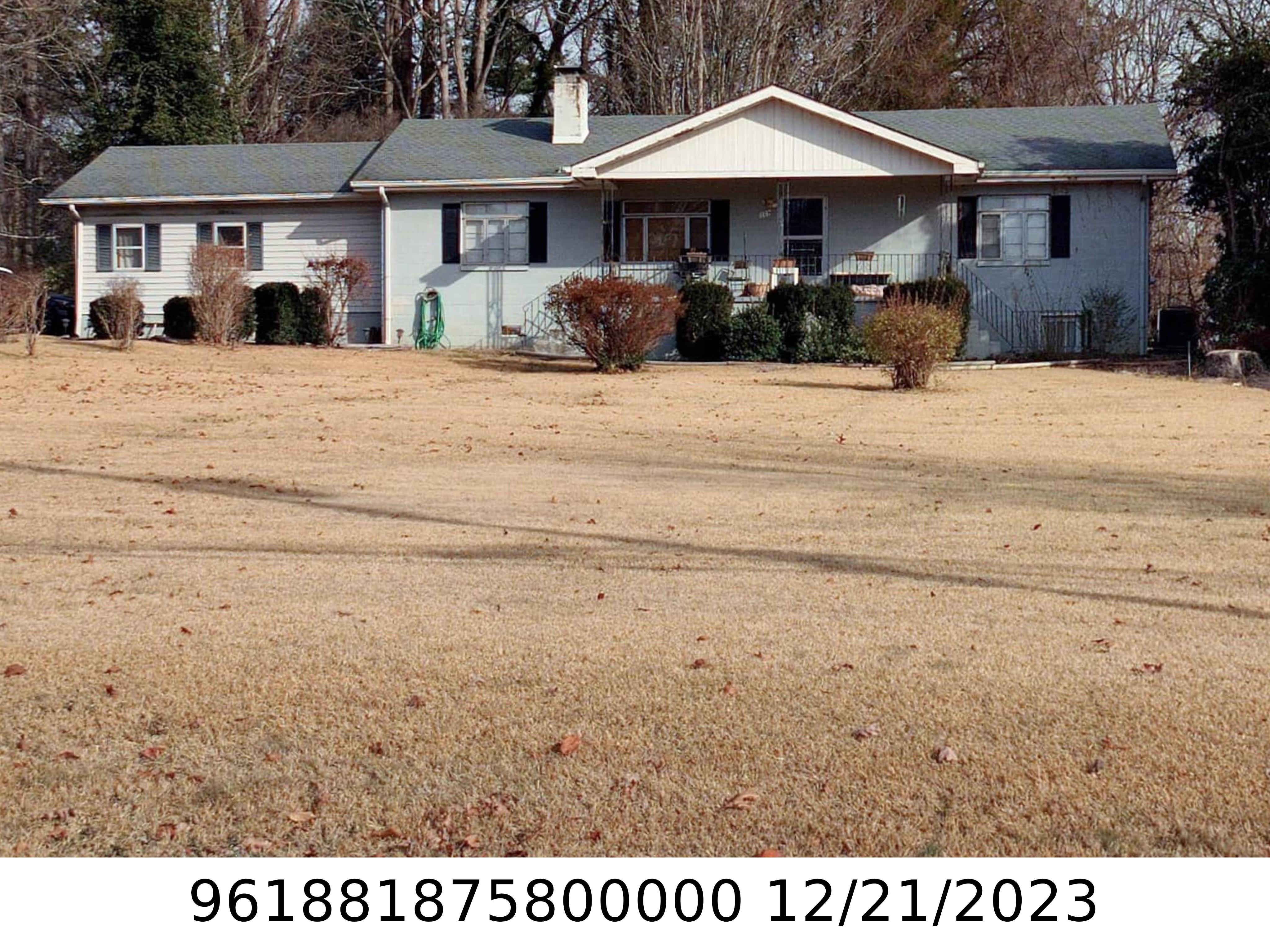 A picture of the property located at 109 STARNES COVE RD, ASHEVILLE NC 28806.