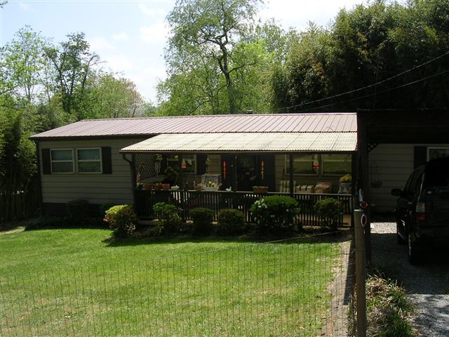 A picture of the property located at 194 PISGAH VIEW RD, ASHEVILLE NC 28806.