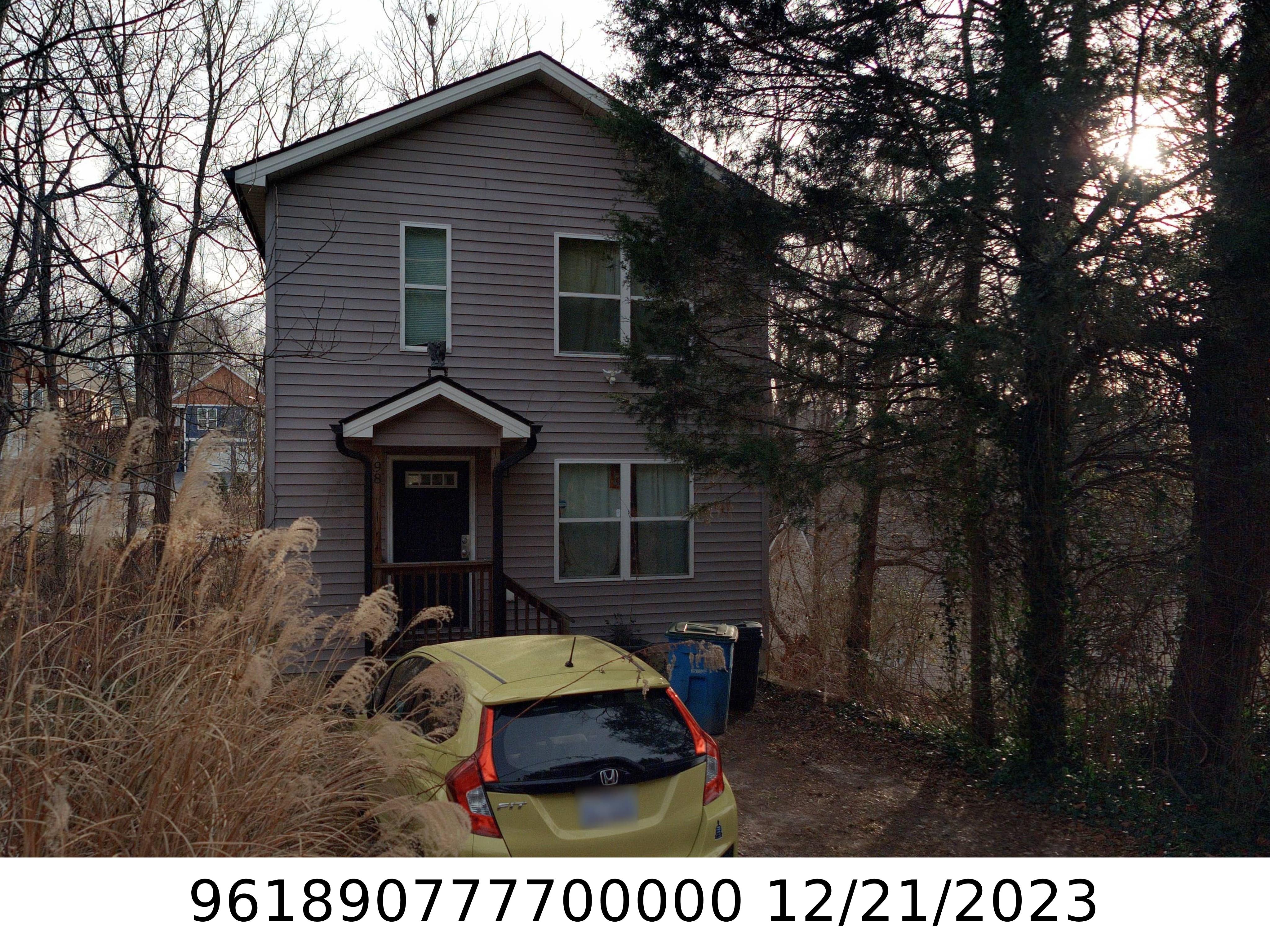 A picture of the property located at 98 EASTVIEW CIR, ASHEVILLE NC 28806.