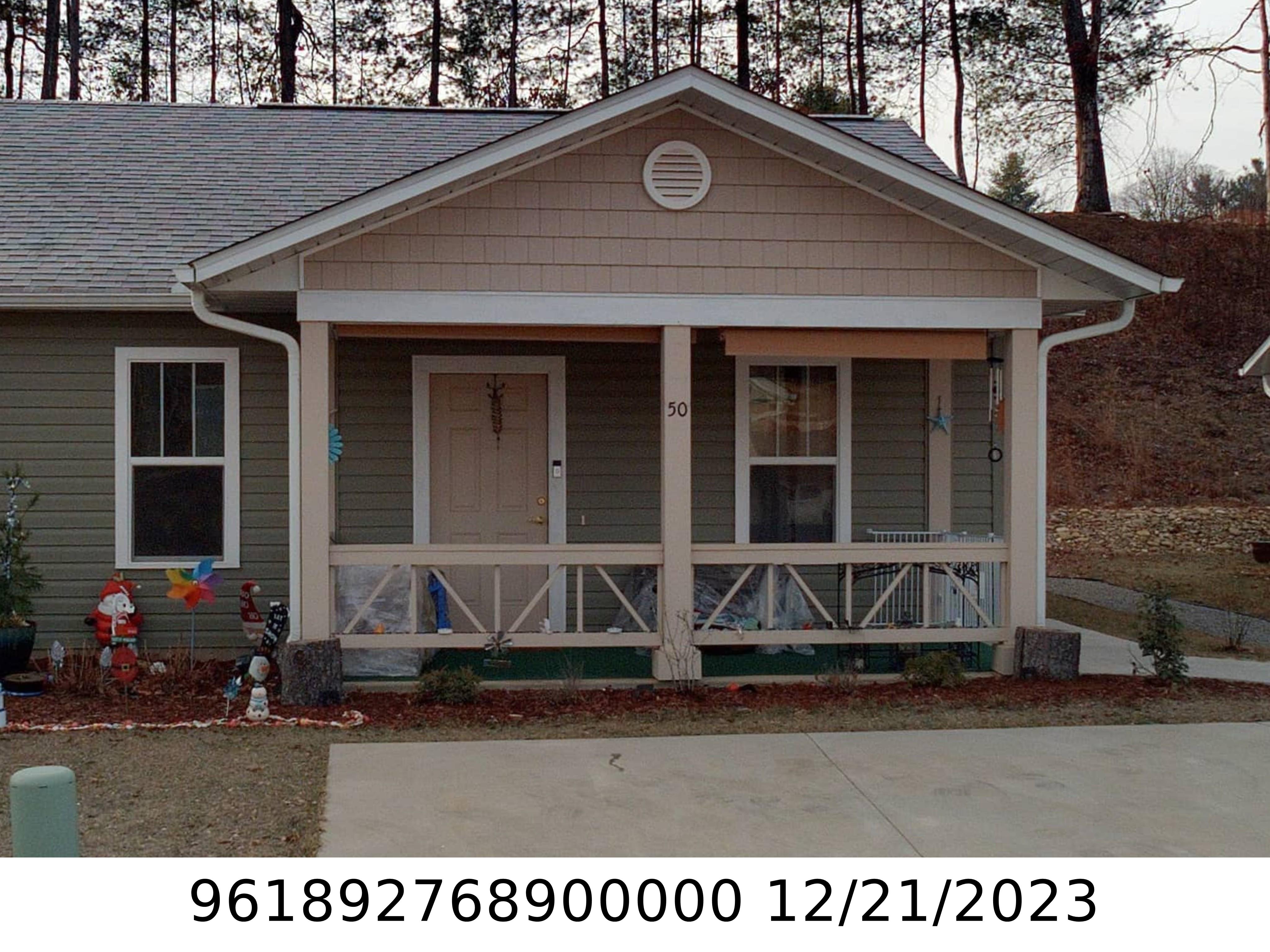 A picture of the property located at 50 NEW HEIGHTS DR, ASHEVILLE NC 28806.
