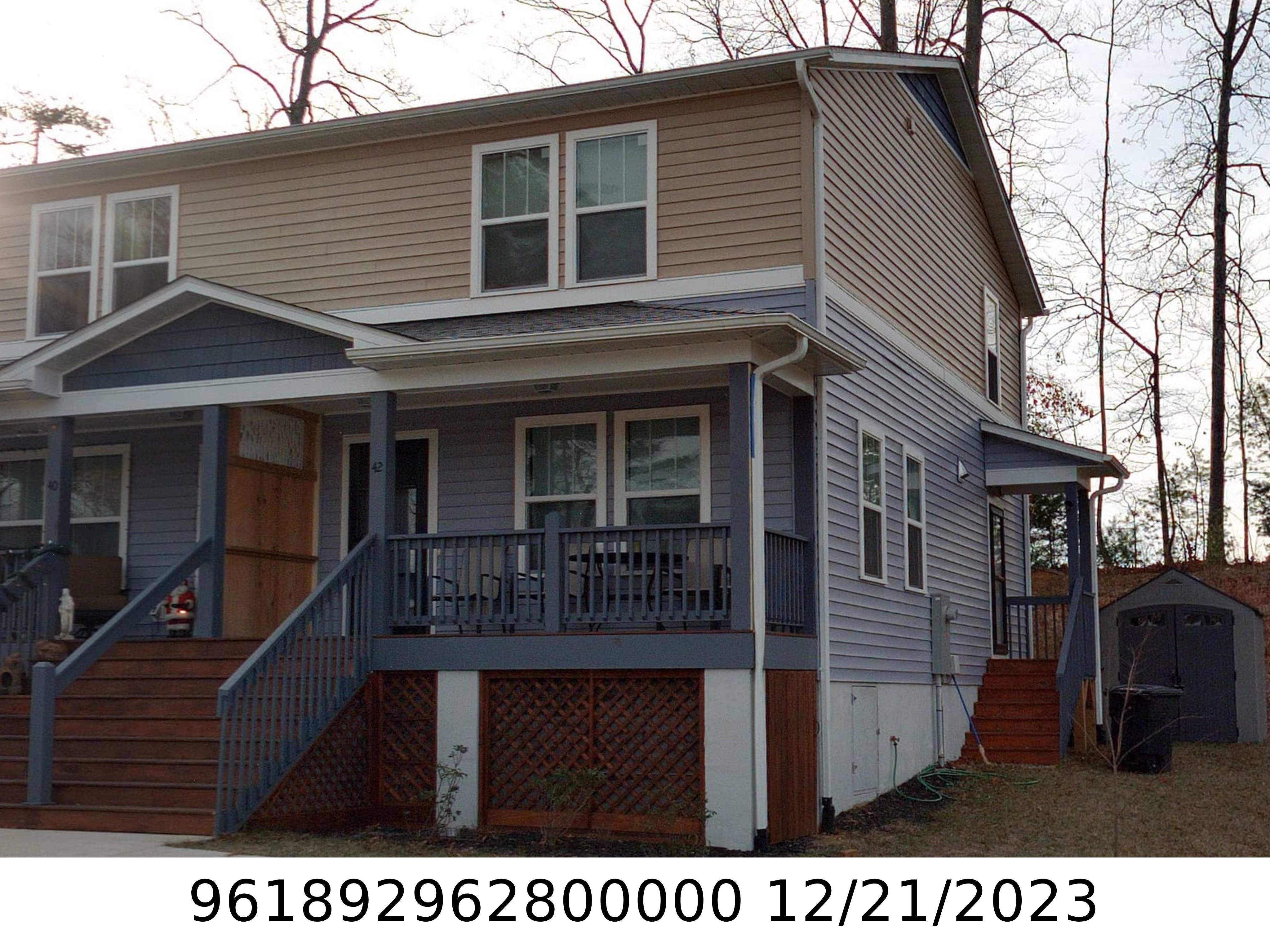 A picture of the property located at 42 NEW HEIGHTS DR, ASHEVILLE NC 28806.