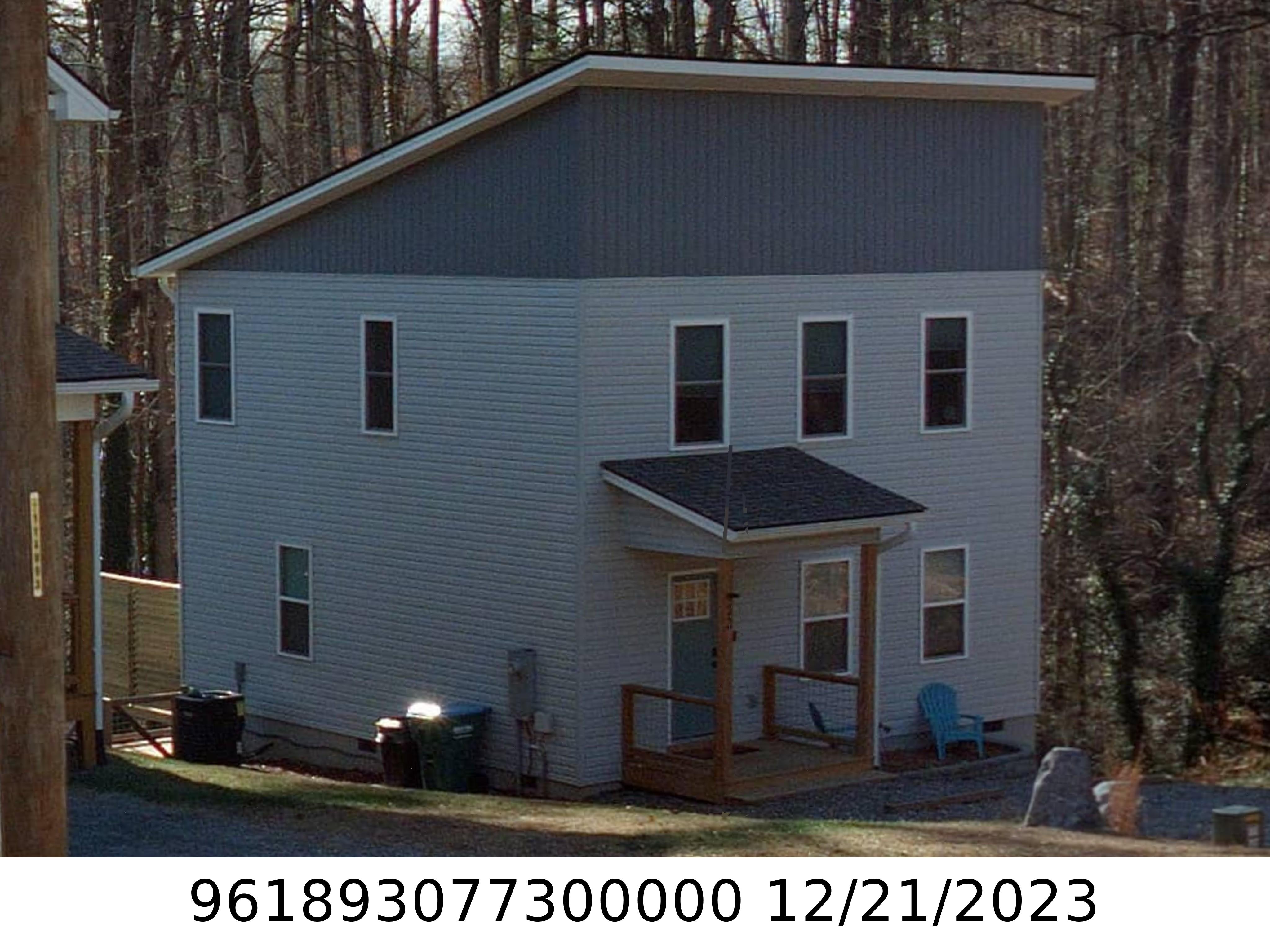 A picture of the property located at 72 CHEROKEE RD, ASHEVILLE NC 28806.