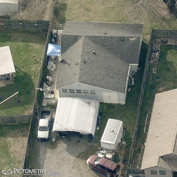 A picture of the property located at 7 HONEYSUCKLE LN, ASHEVILLE NC 28806.