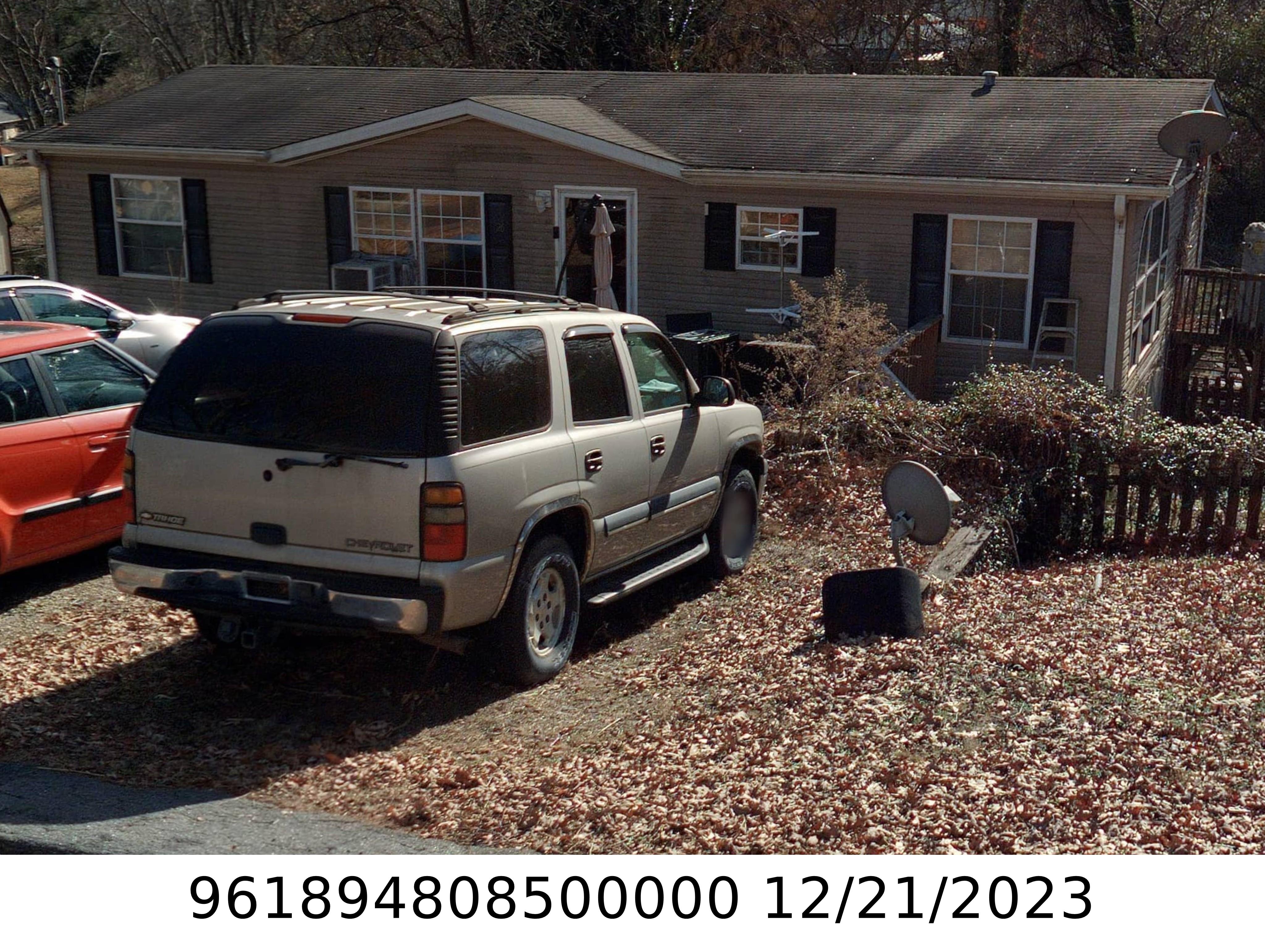 A picture of the property located at 26 RIDGE RD, ASHEVILLE NC 28806.