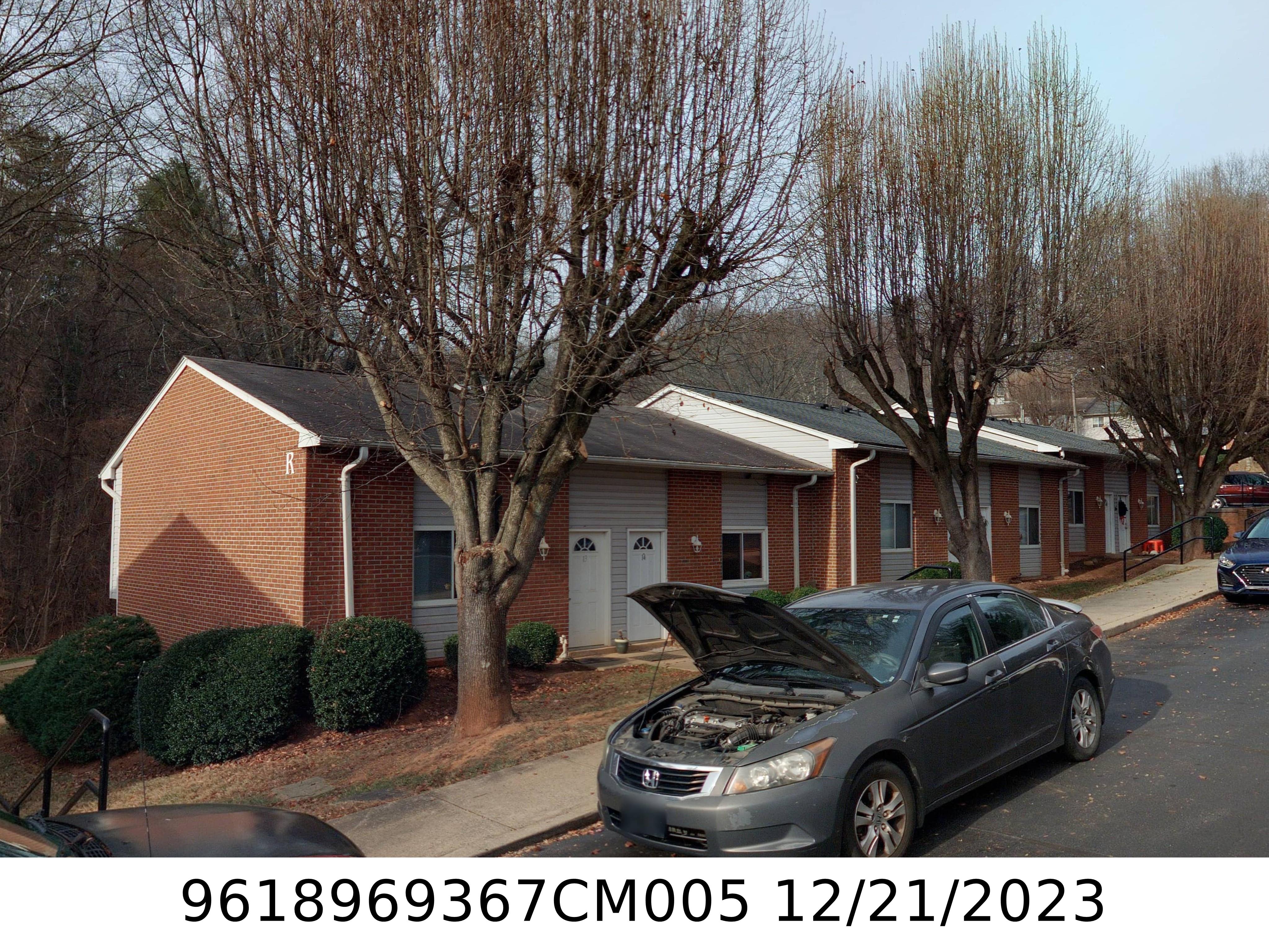 A picture of the property located at 5 BERI CIR # M, ASHEVILLE NC 28806.