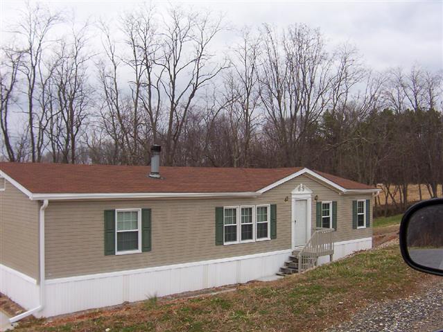 A picture of the property located at 35 DOROTHY LN, LEICESTER NC 28748.