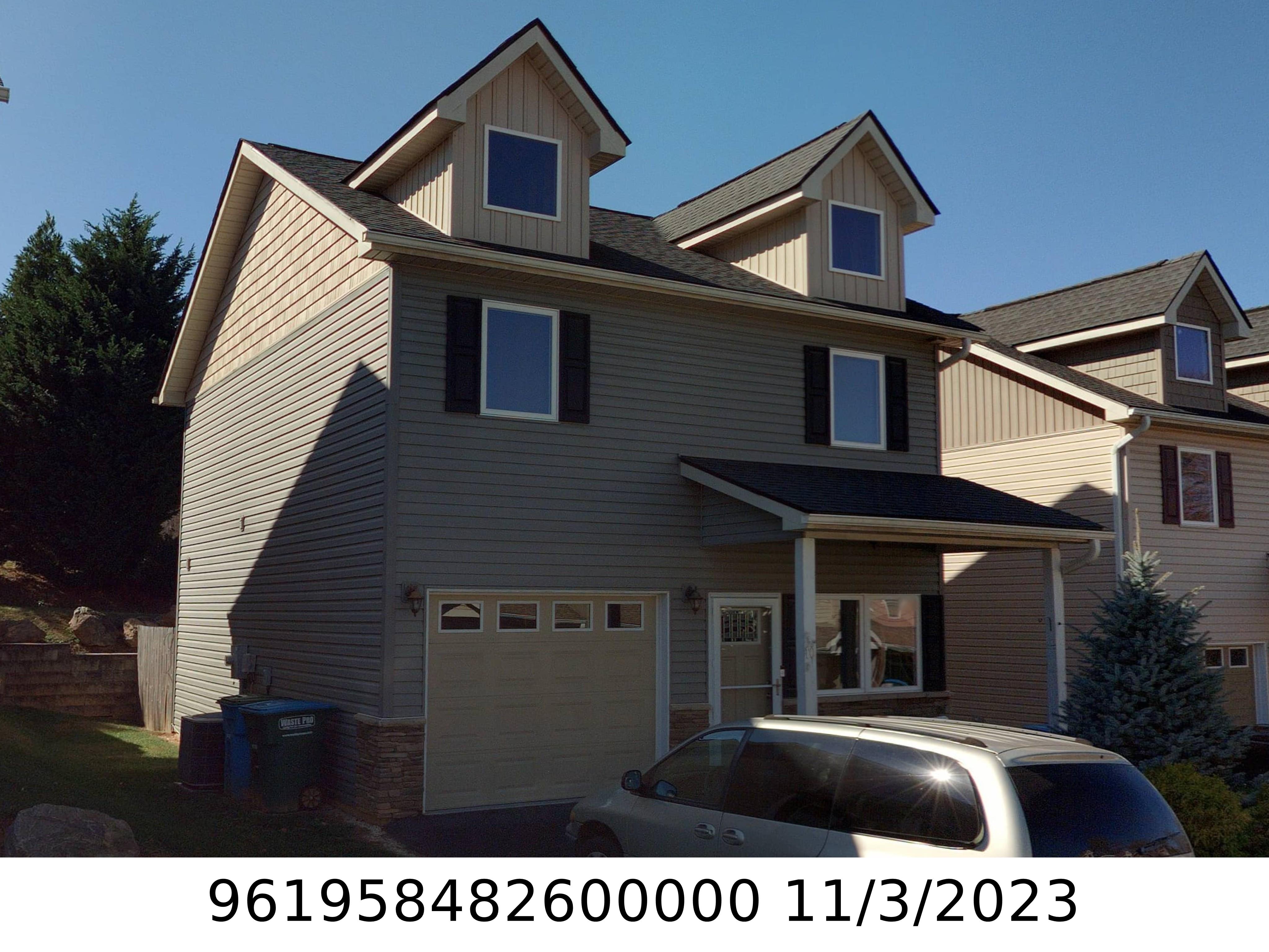 A picture of the property located at 10 ENGLISH IVY RD, ASHEVILLE NC 28806.