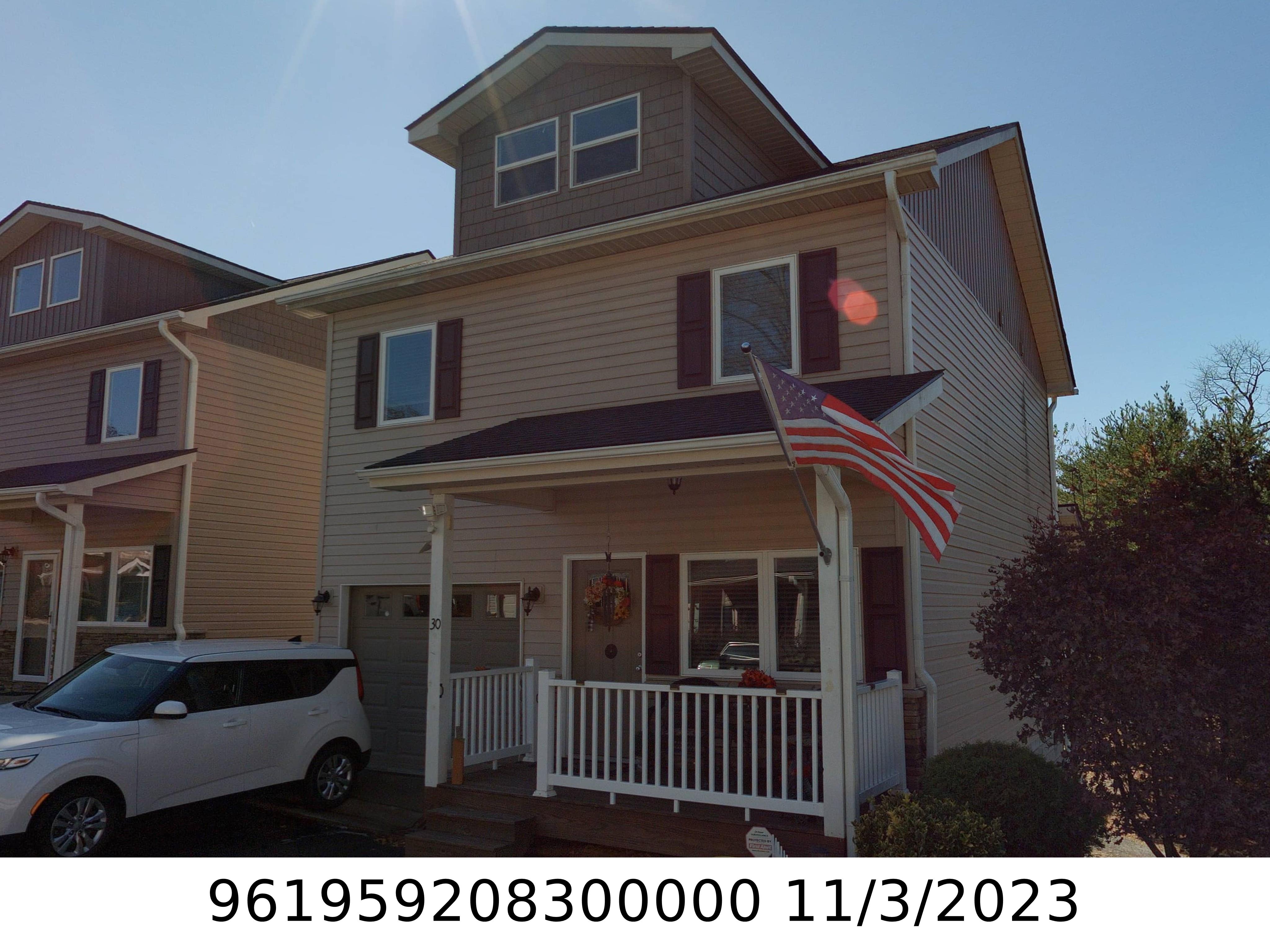 A picture of the property located at 30 ENGLISH IVY RD, ASHEVILLE NC 28806.