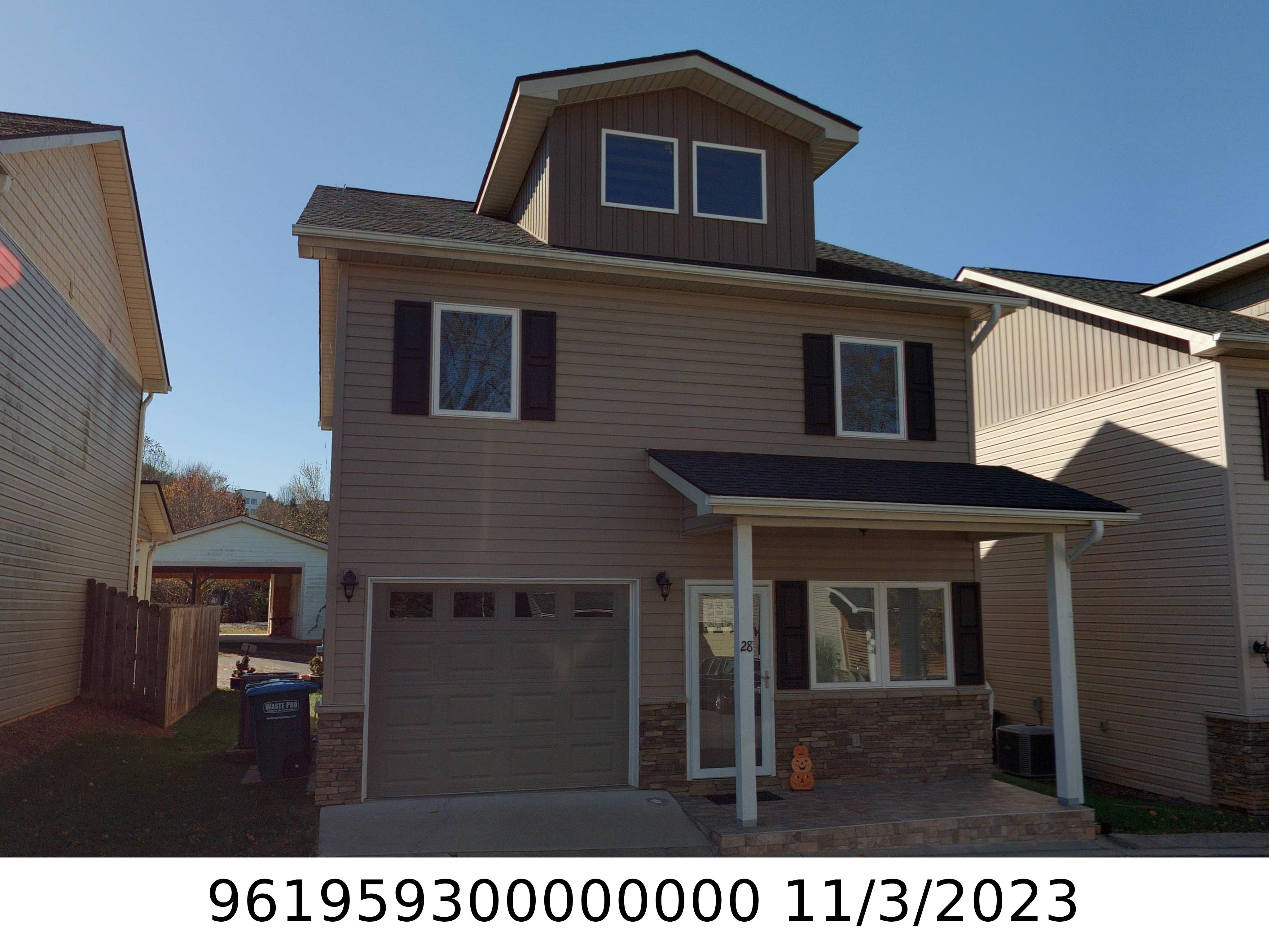 A picture of the property located at 28 ENGLISH IVY RD, ASHEVILLE NC 28806.