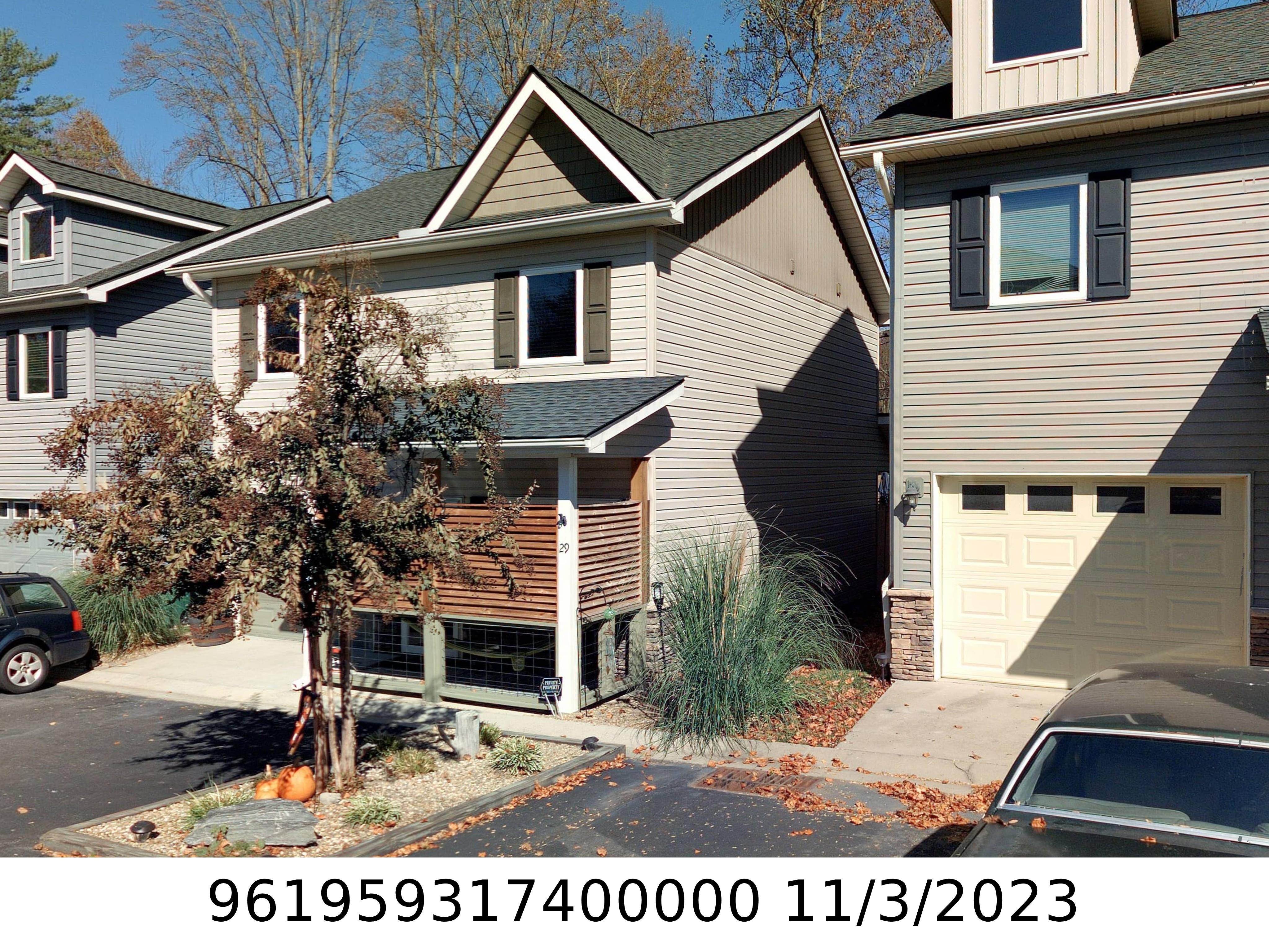 A picture of the property located at 29 ENGLISH IVY RD, ASHEVILLE NC 28806.