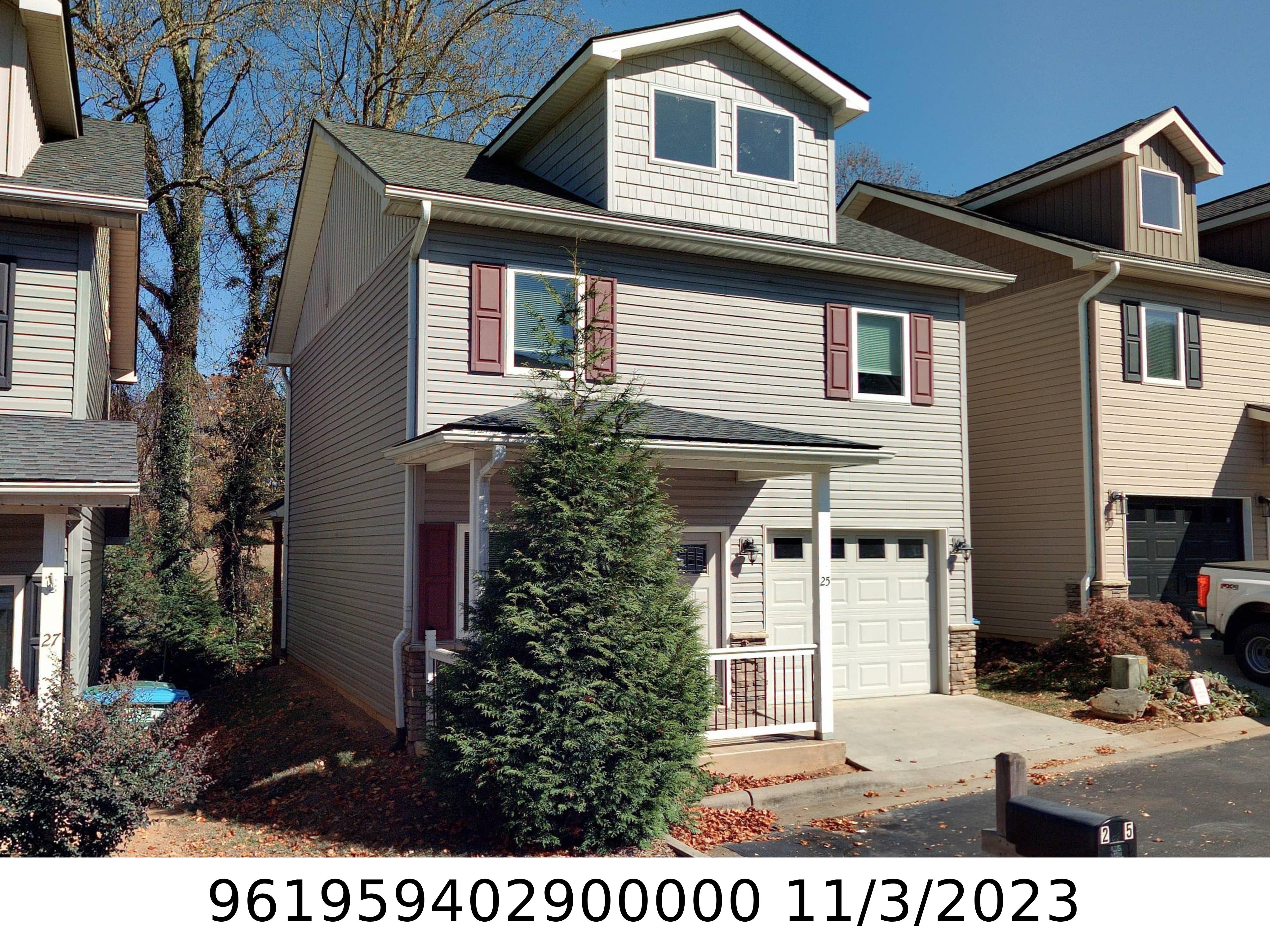A picture of the property located at 25 ENGLISH IVY RD, ASHEVILLE NC 28806.