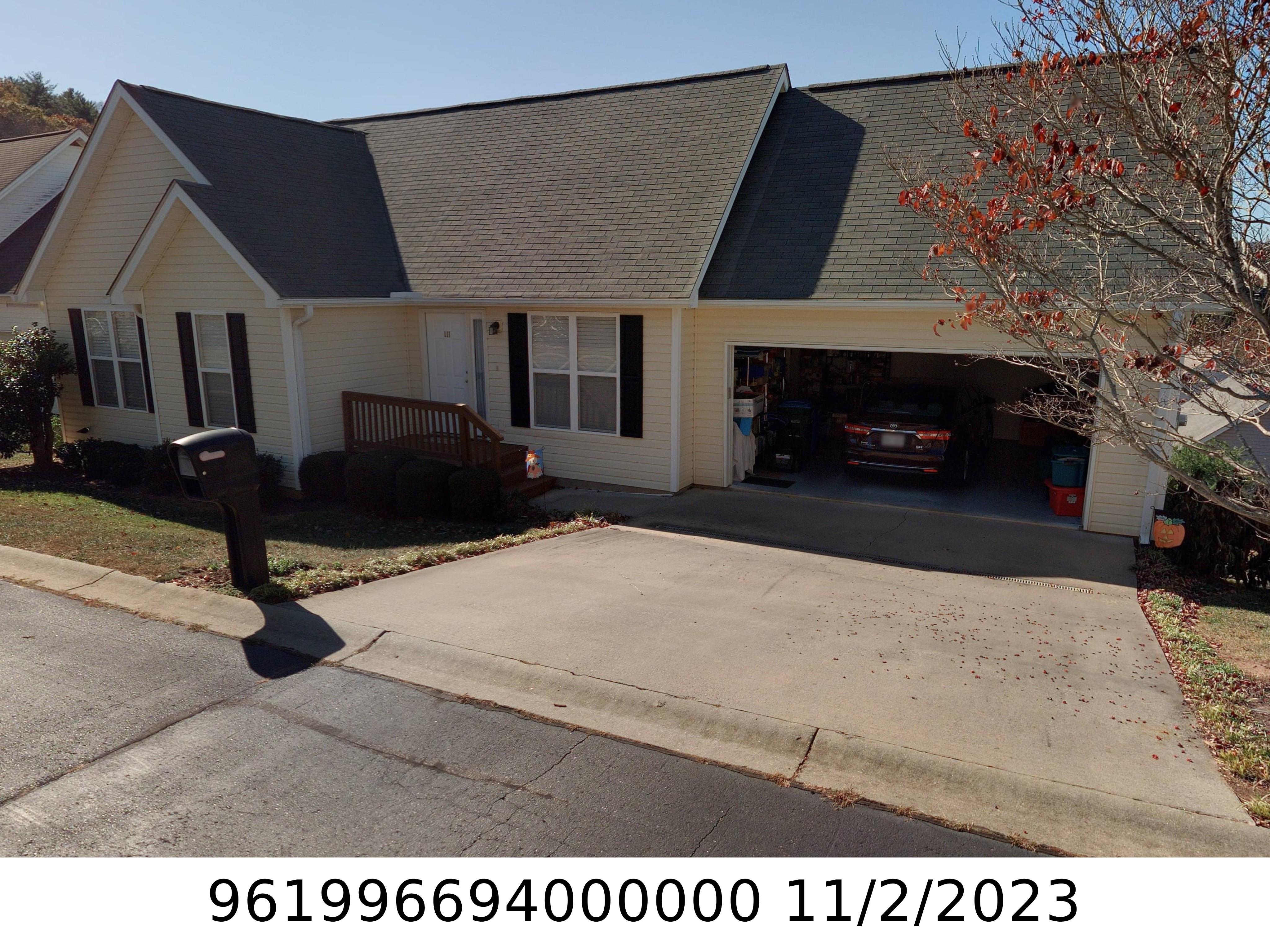 A picture of the property located at 111 ROTUNDA CIR, ASHEVILLE NC 28806.