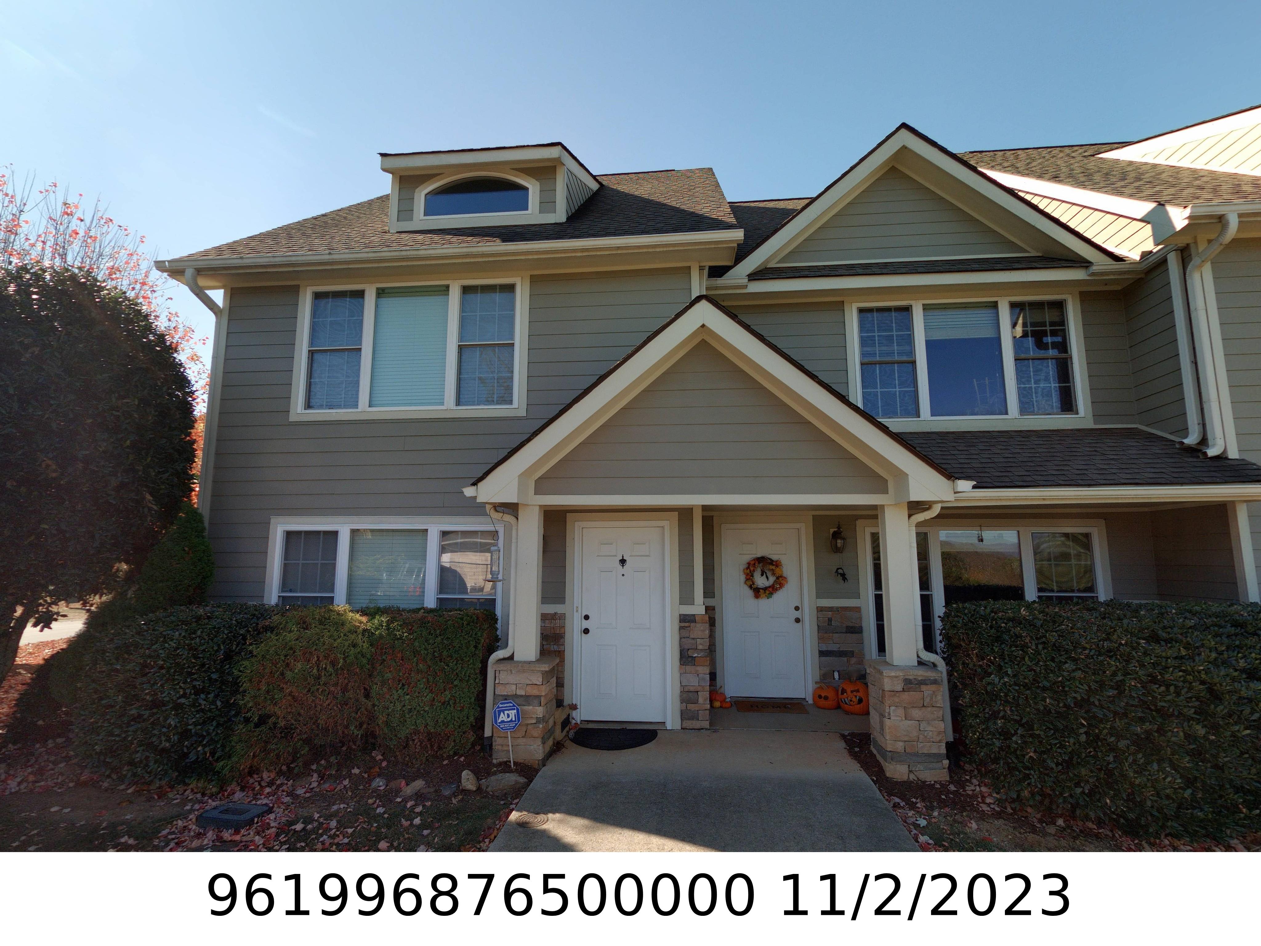 A picture of the property located at 2 ROTUNDA CIR, ASHEVILLE NC 28806.