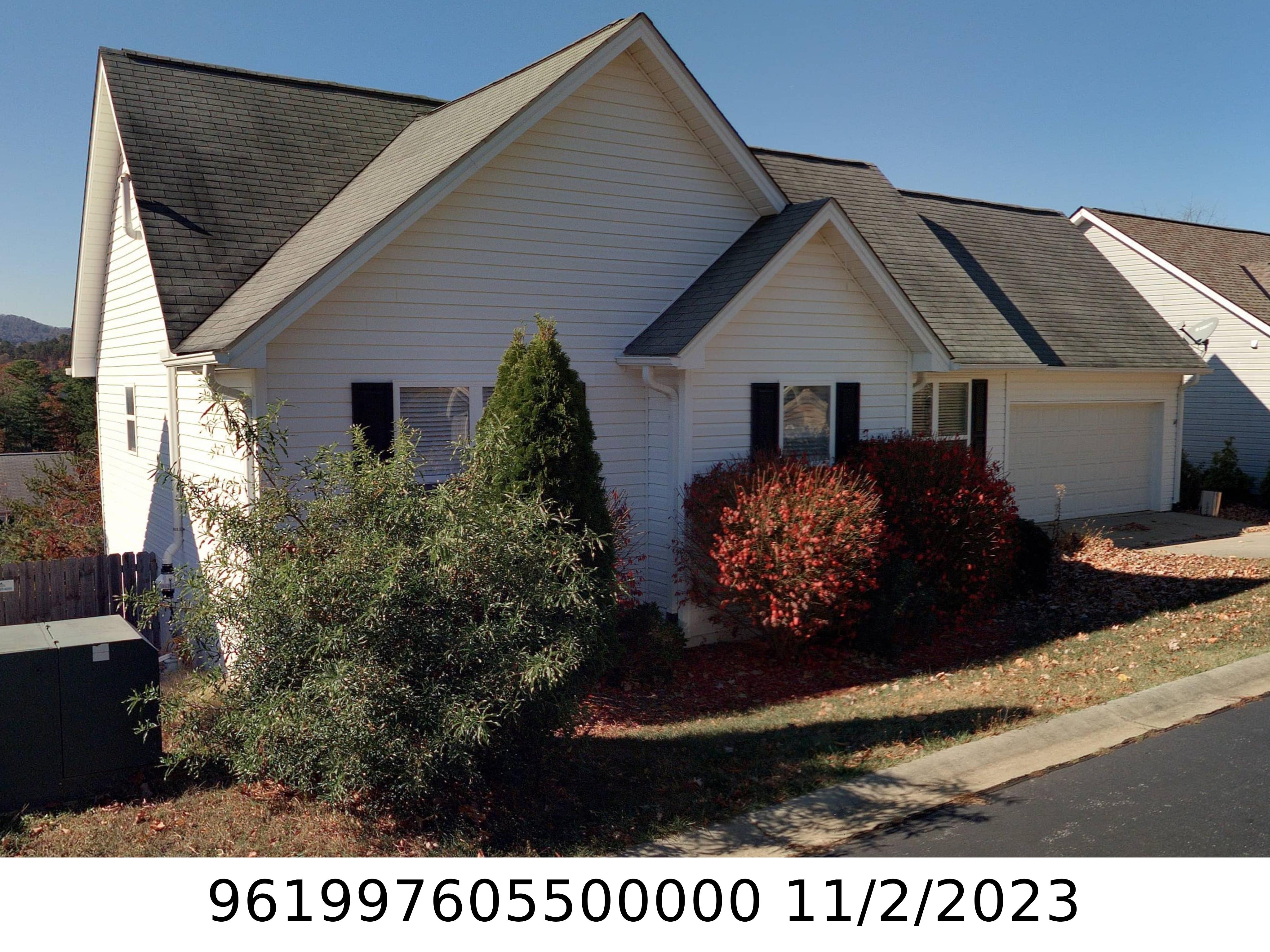 A picture of the property located at 97 ROTUNDA CIR, ASHEVILLE NC 28806.