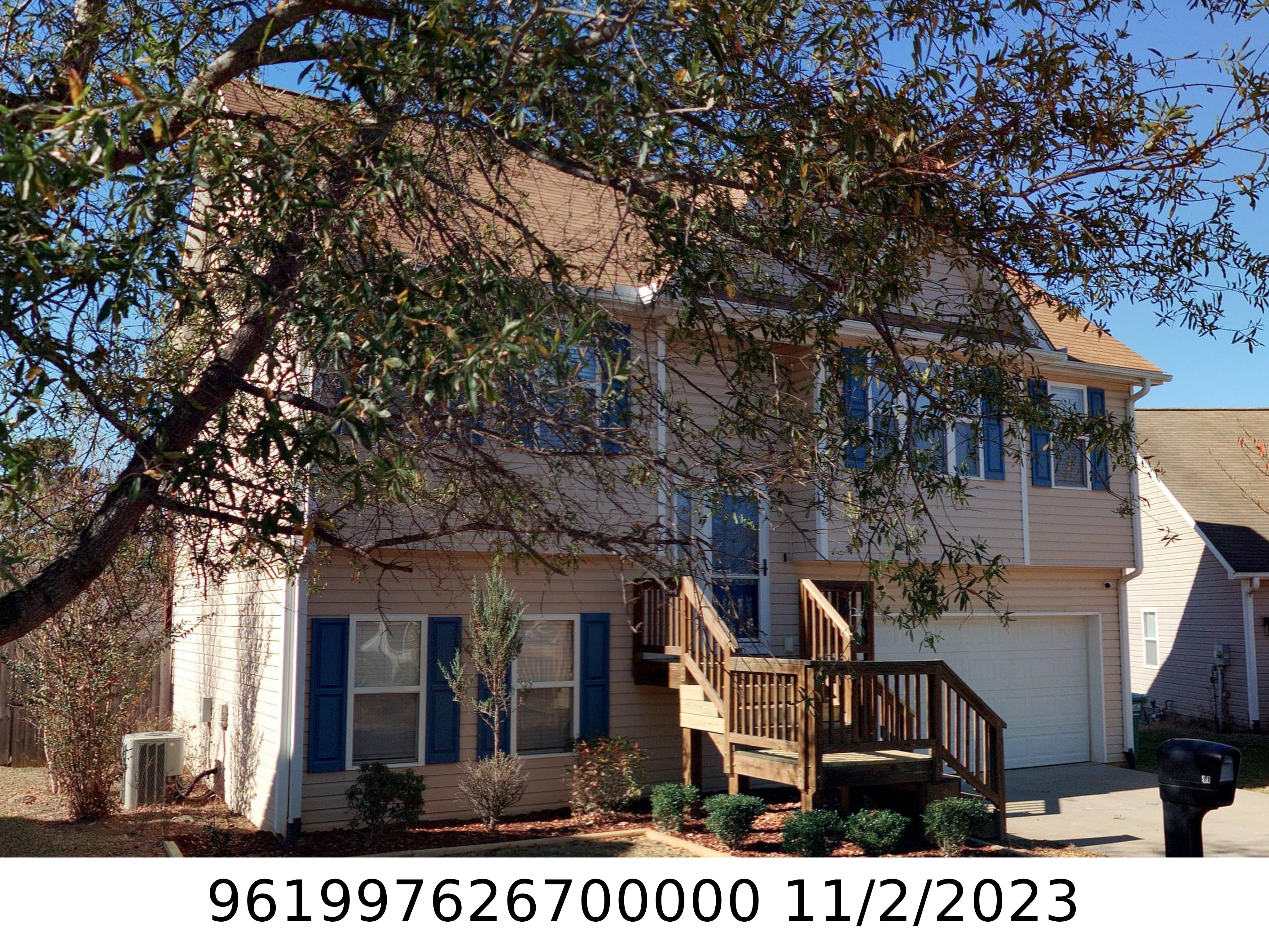 A picture of the property located at 81 ROTUNDA CIR, ASHEVILLE NC 28806.