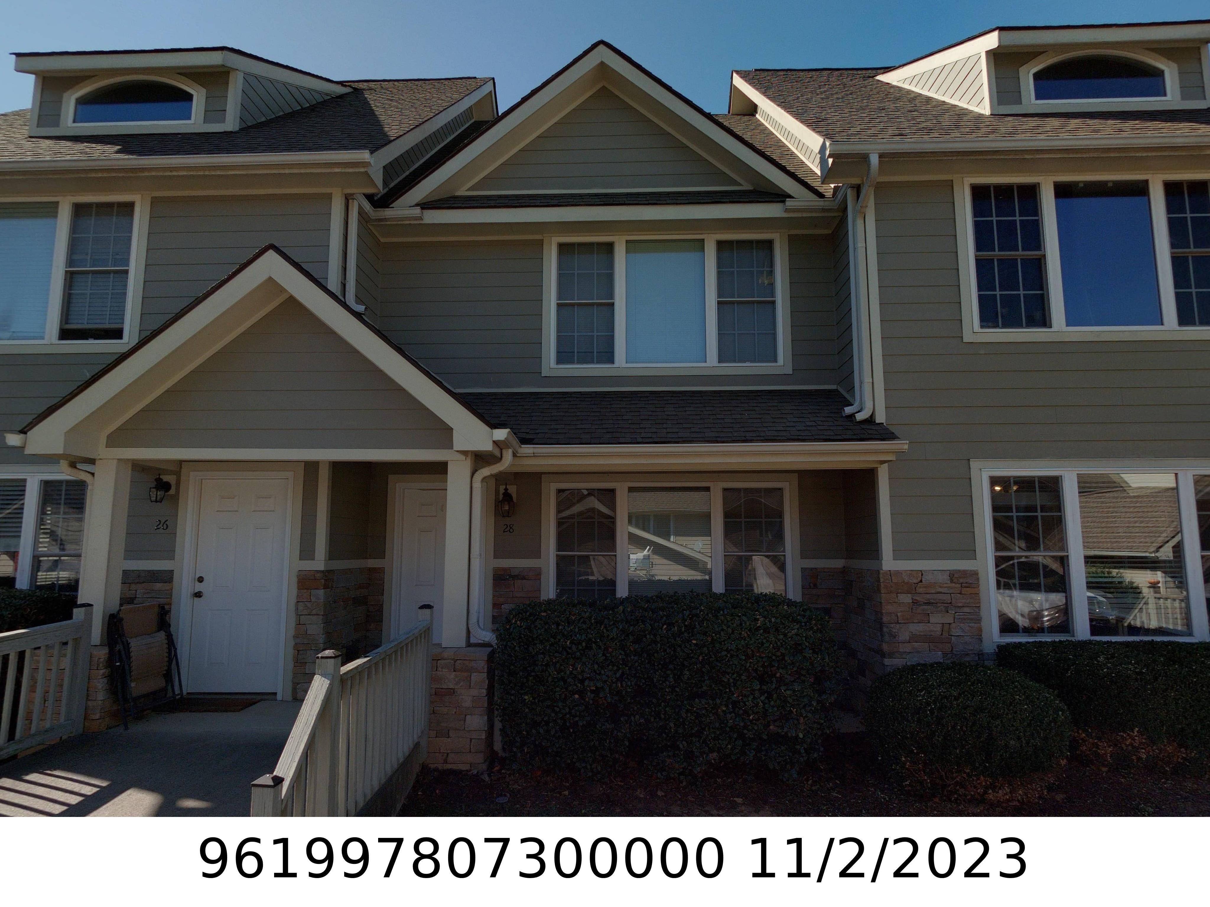 A picture of the property located at 28 ROTUNDA CIR, ASHEVILLE NC 28806.