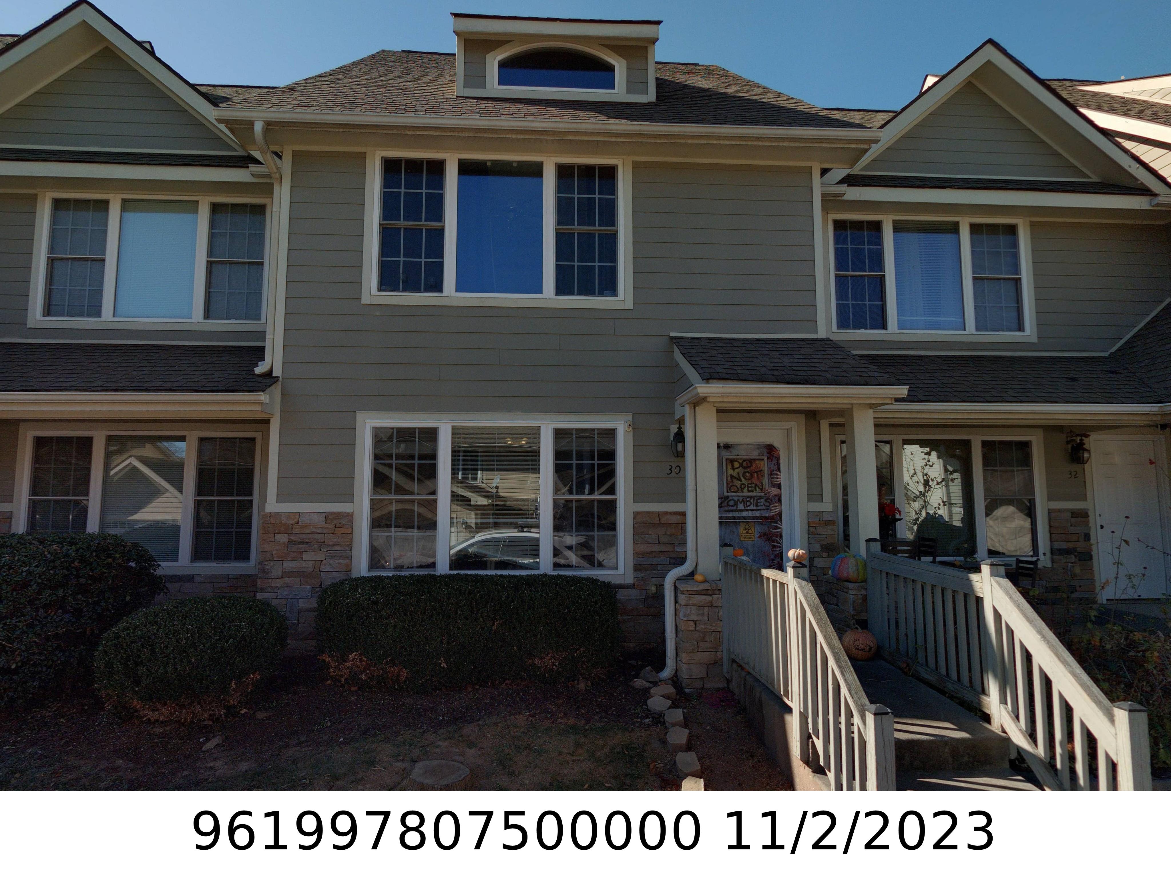 A picture of the property located at 30 ROTUNDA CIR, ASHEVILLE NC 28806.