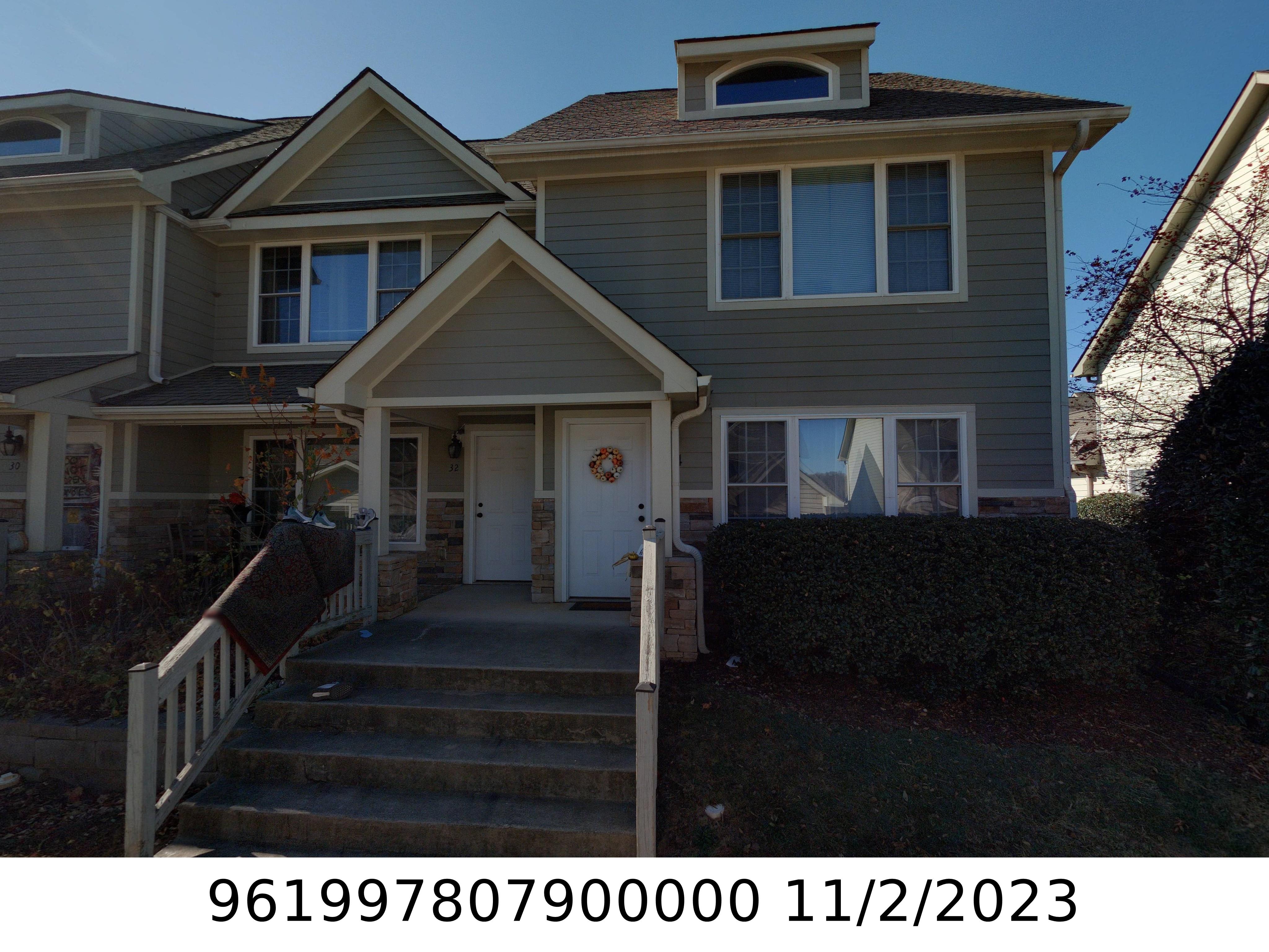 A picture of the property located at 34 ROTUNDA CIR, ASHEVILLE NC 28806.