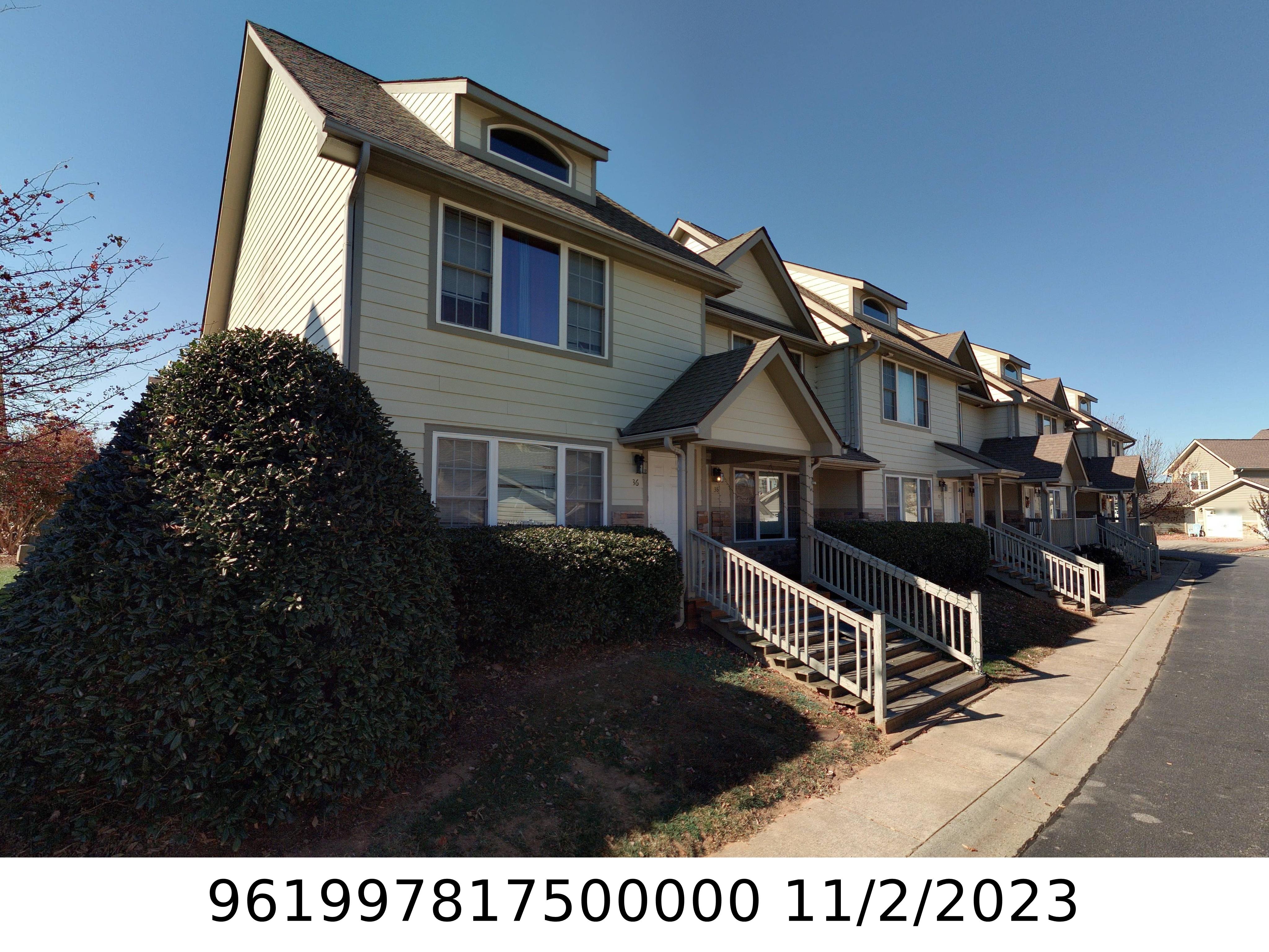 A picture of the property located at 38 ROTUNDA CIR, ASHEVILLE NC 28806.