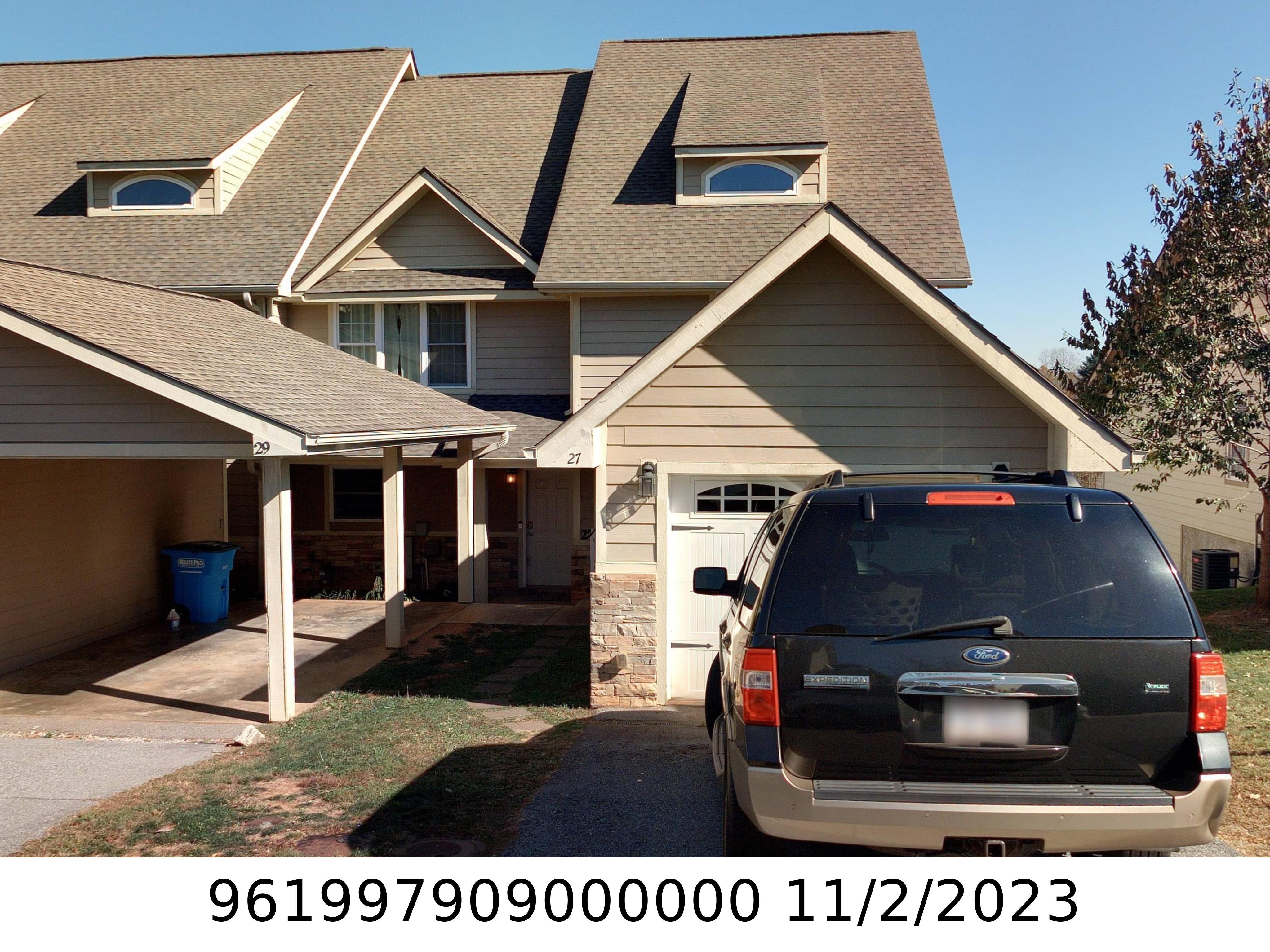 A picture of the property located at 27 ROTUNDA CIR, ASHEVILLE NC 28806.