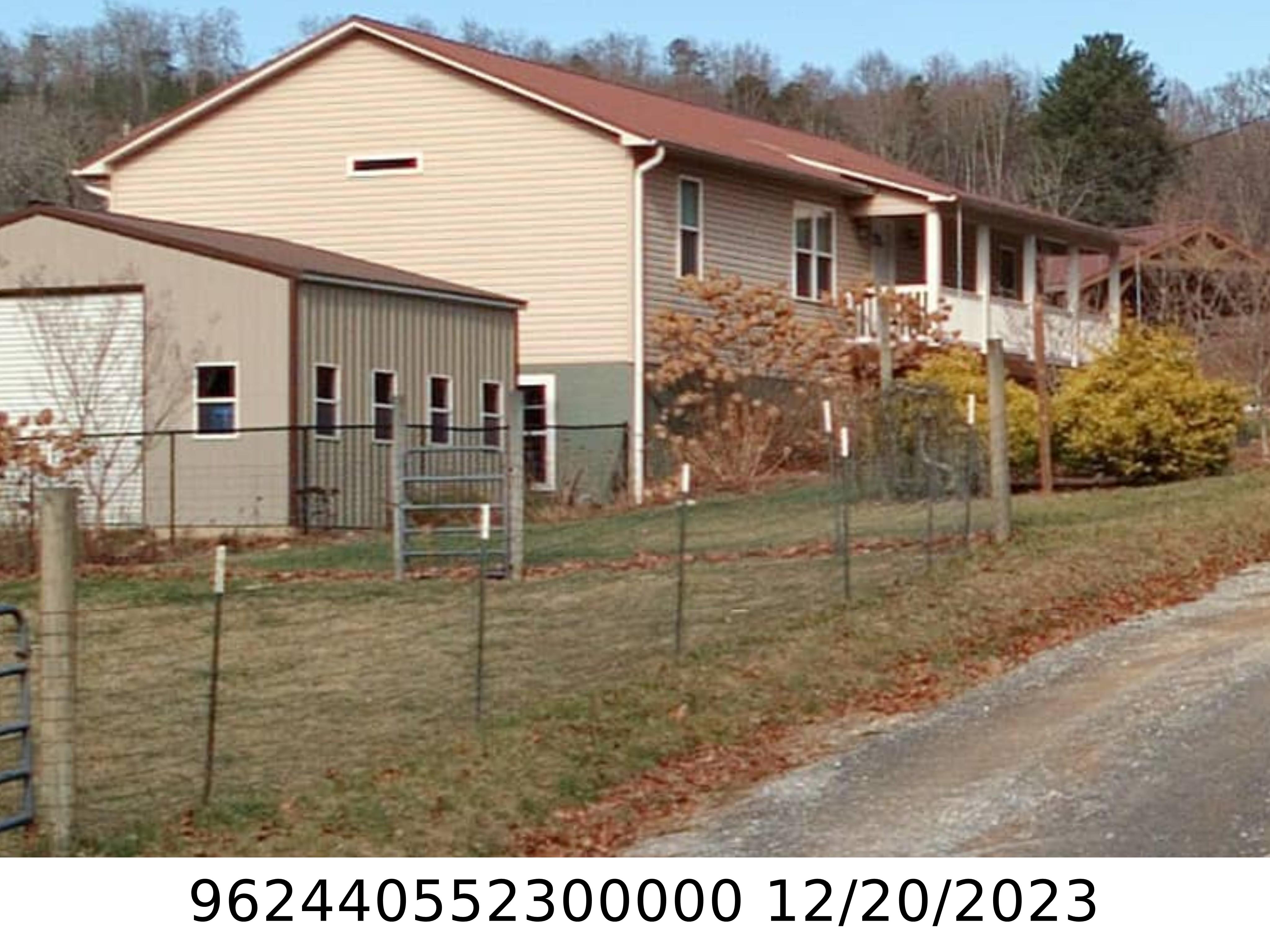 A picture of the property located at 6 OWENBY LN, ARDEN NC 28704.