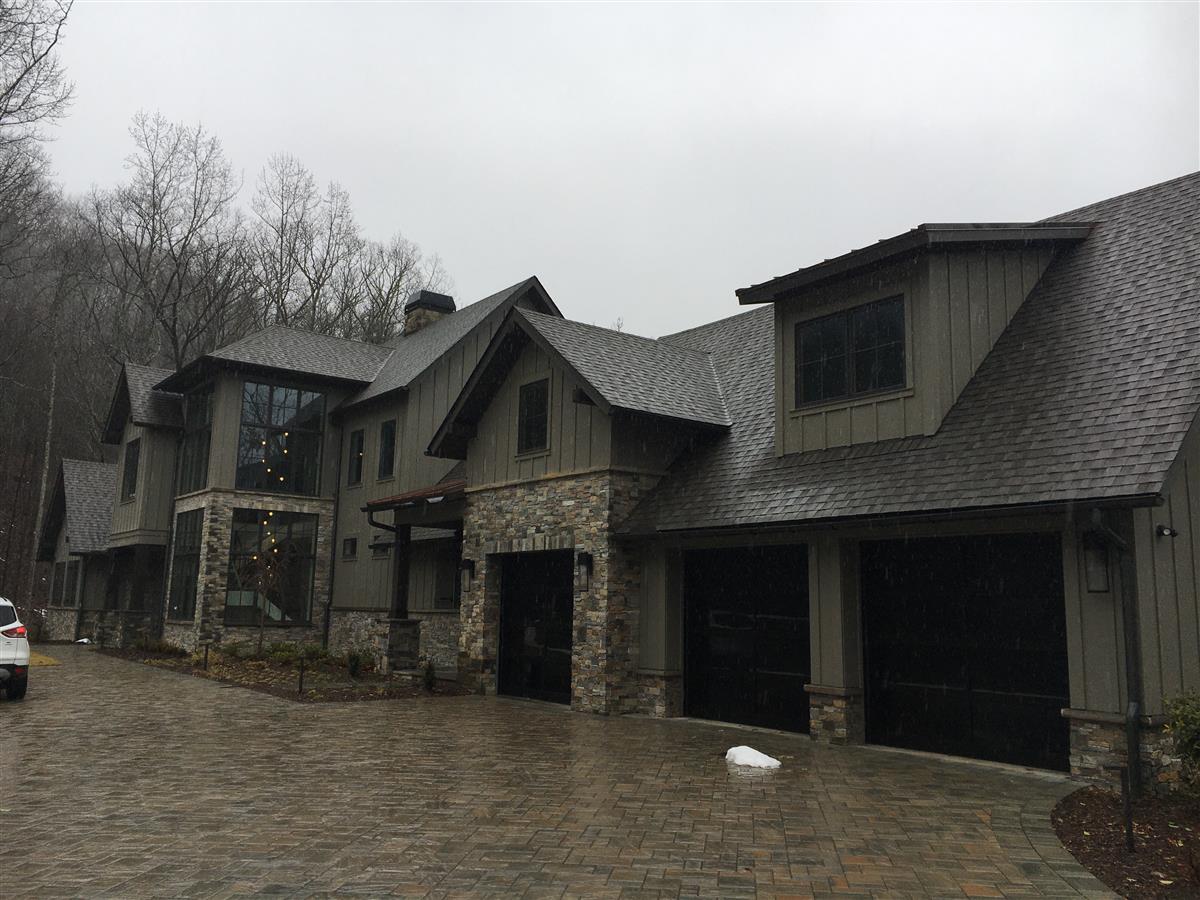 A picture of the property located at 1421 FLINT ROCK TRL, ARDEN NC 28704.