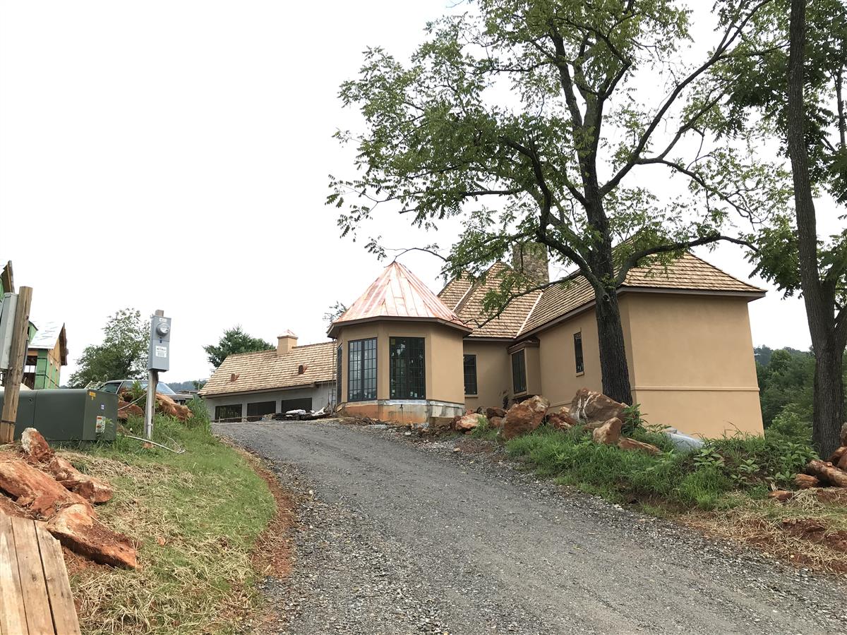 A picture of the property located at 12 WALNUT VALLEY PKWY, ARDEN NC 28704.