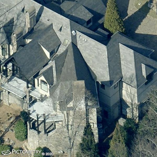 A picture of the property located at 516 GRAYHAWKE LN, ARDEN NC 28704.