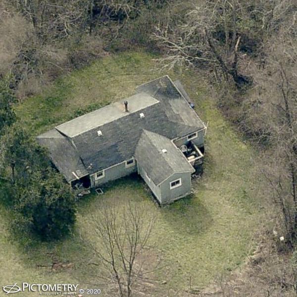 A picture of the property located at 710 POLE CREASMAN RD, ASHEVILLE NC 28806.