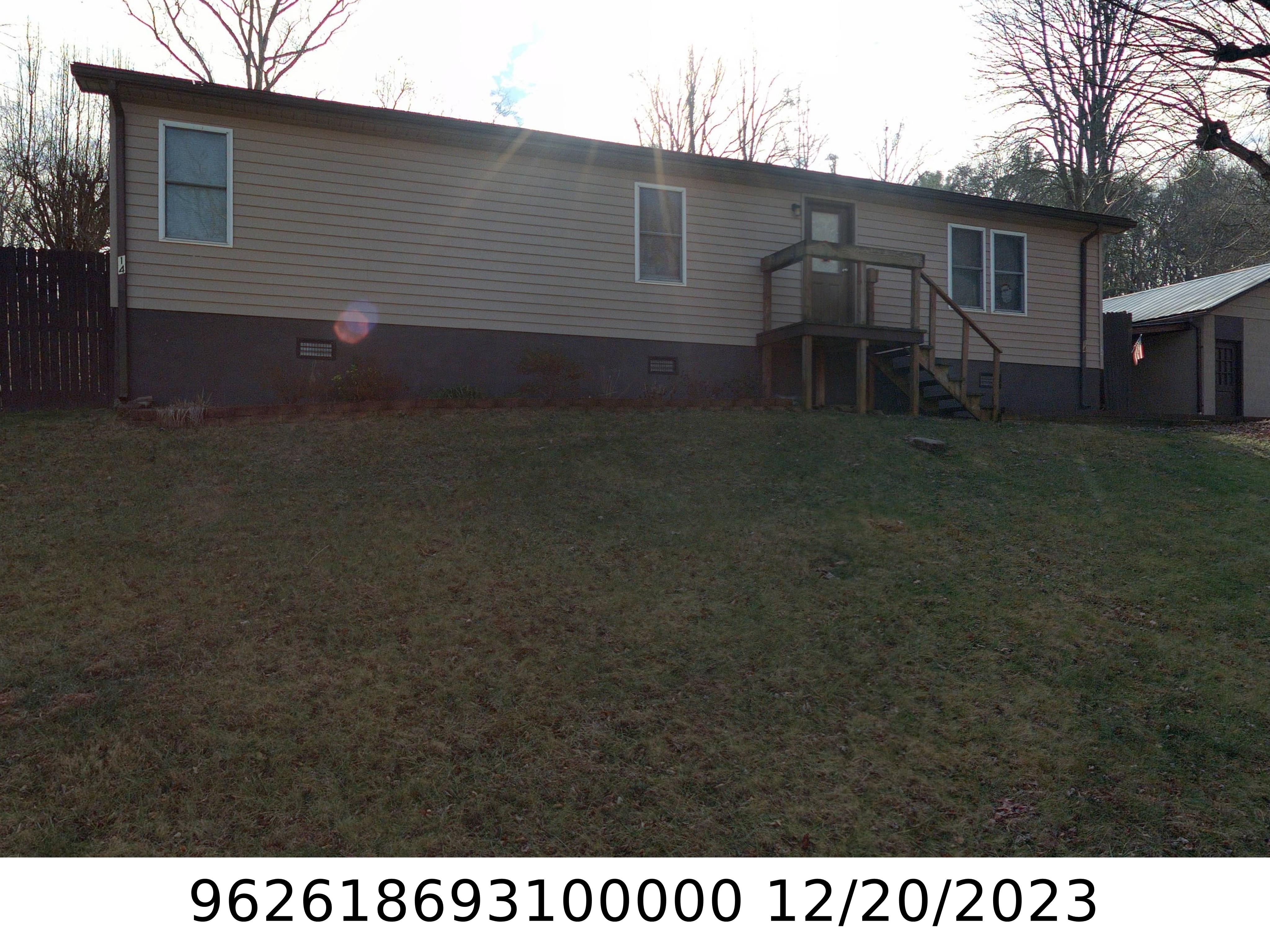 A picture of the property located at 14 PICCADILLY LN, ASHEVILLE NC 28806.