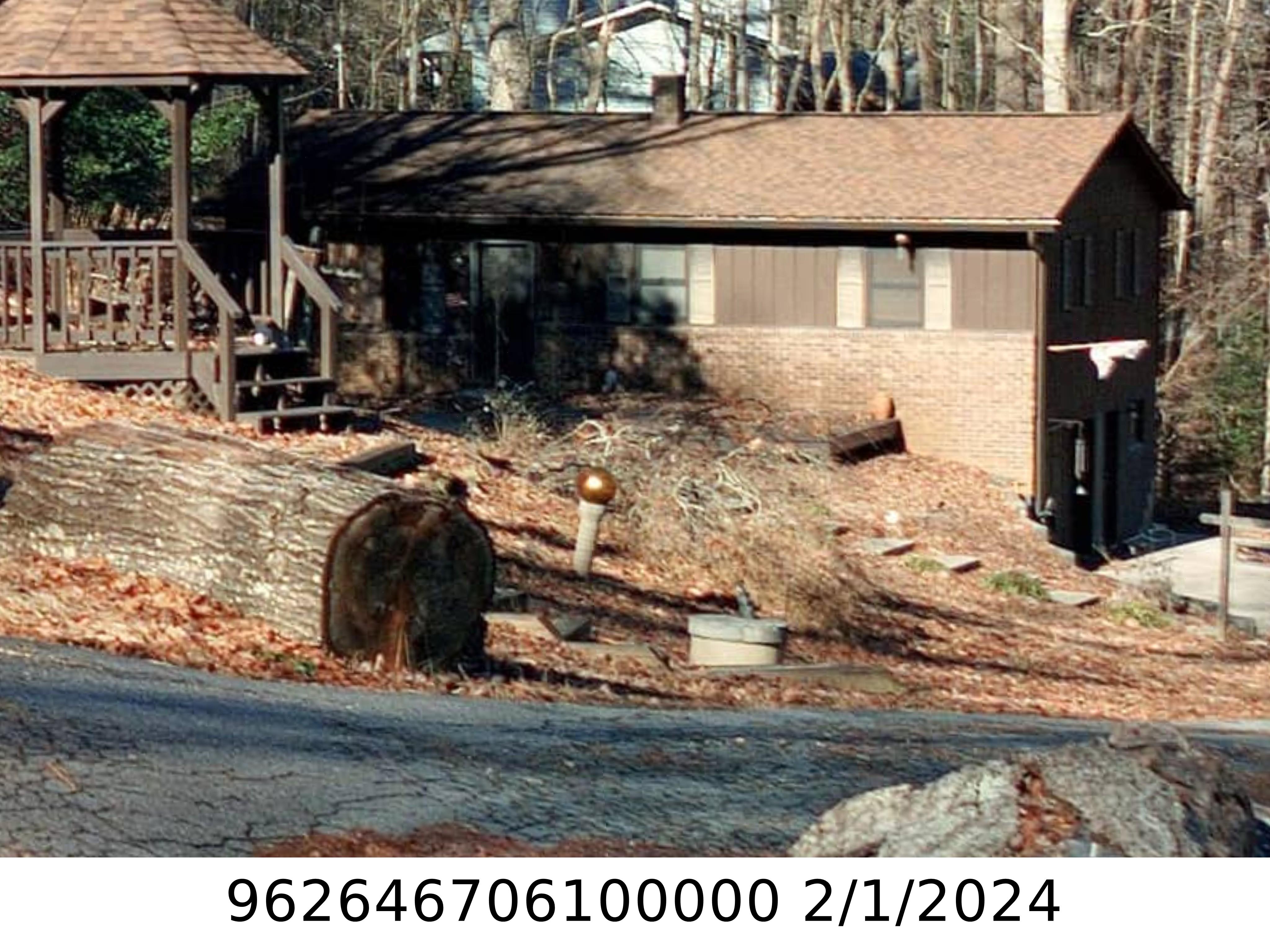 A picture of the property located at 21 COFFEY CIR, ASHEVILLE NC 28806.