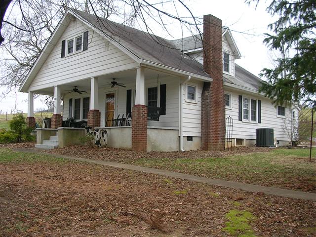 A picture of the property located at 545 POND RD UNINCORPORATED.