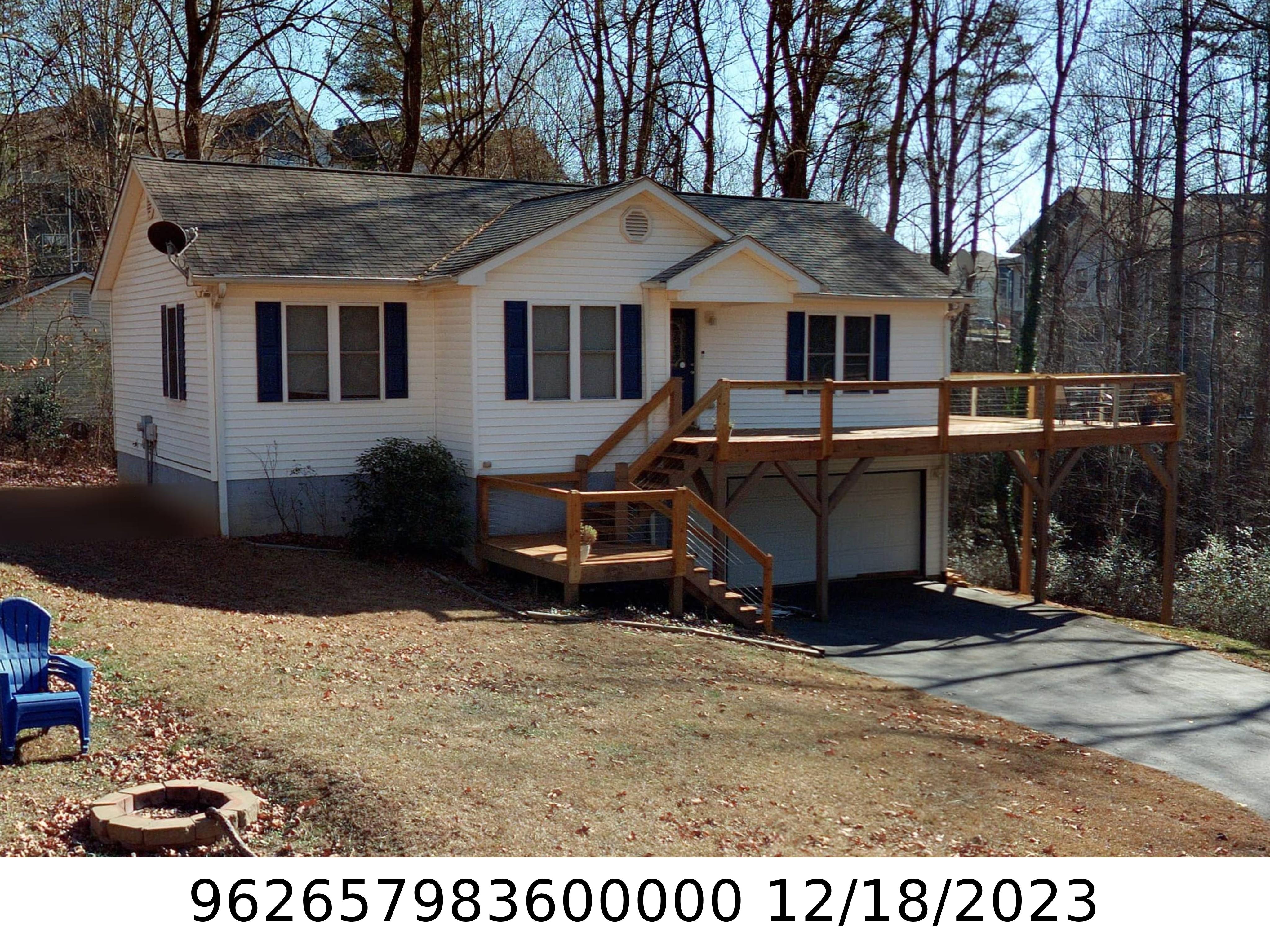 A picture of the property located at 8 LYDIA LN, ASHEVILLE NC 28806.