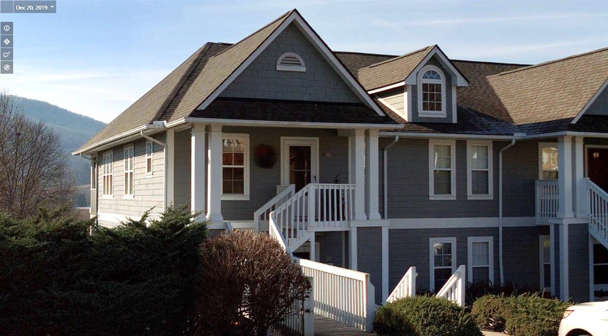 A picture of the property located at 2701 SAGAMORE LN, ASHEVILLE NC 28806.