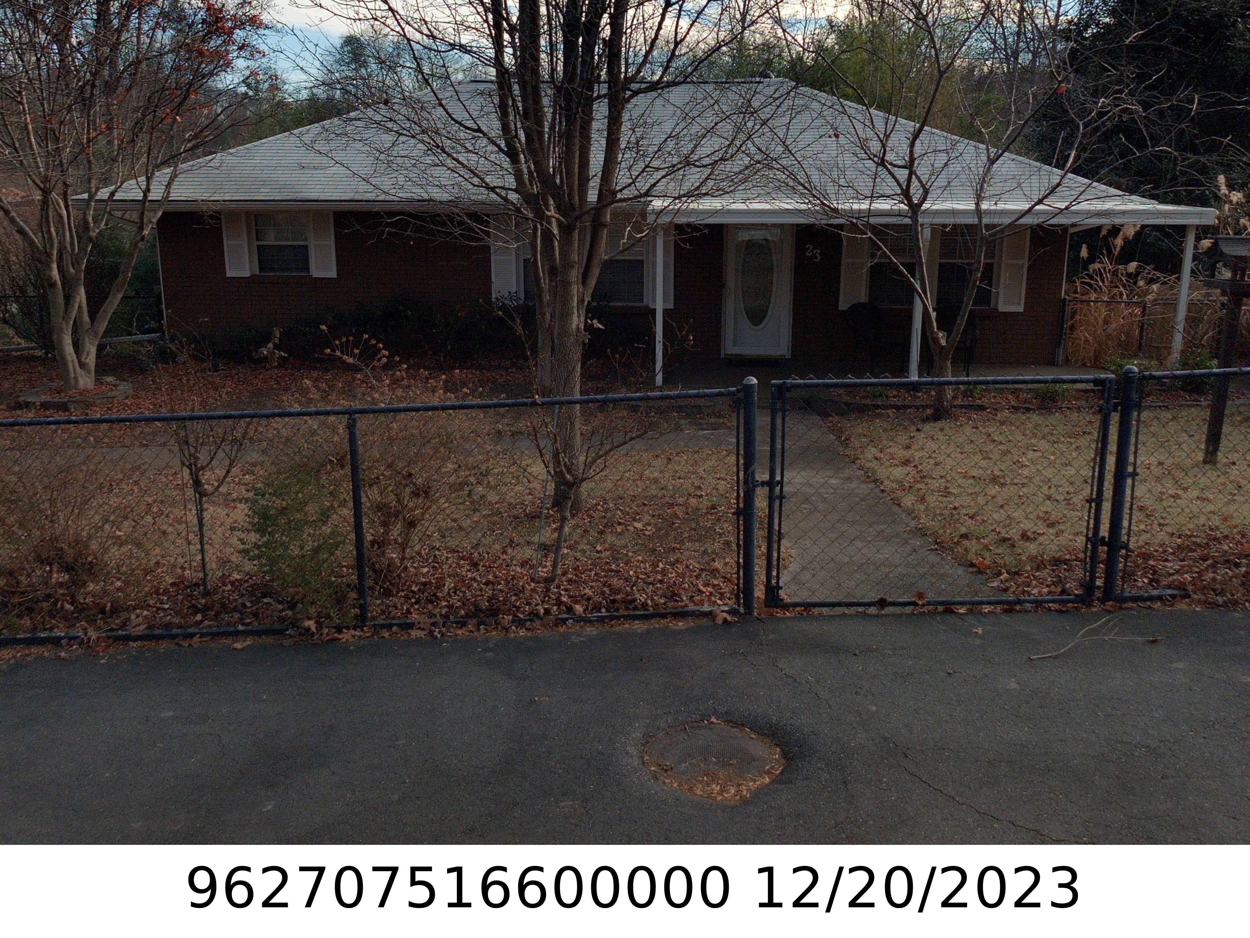 A picture of the property located at 23 GRANDVIEW CIR, ASHEVILLE NC 28806.